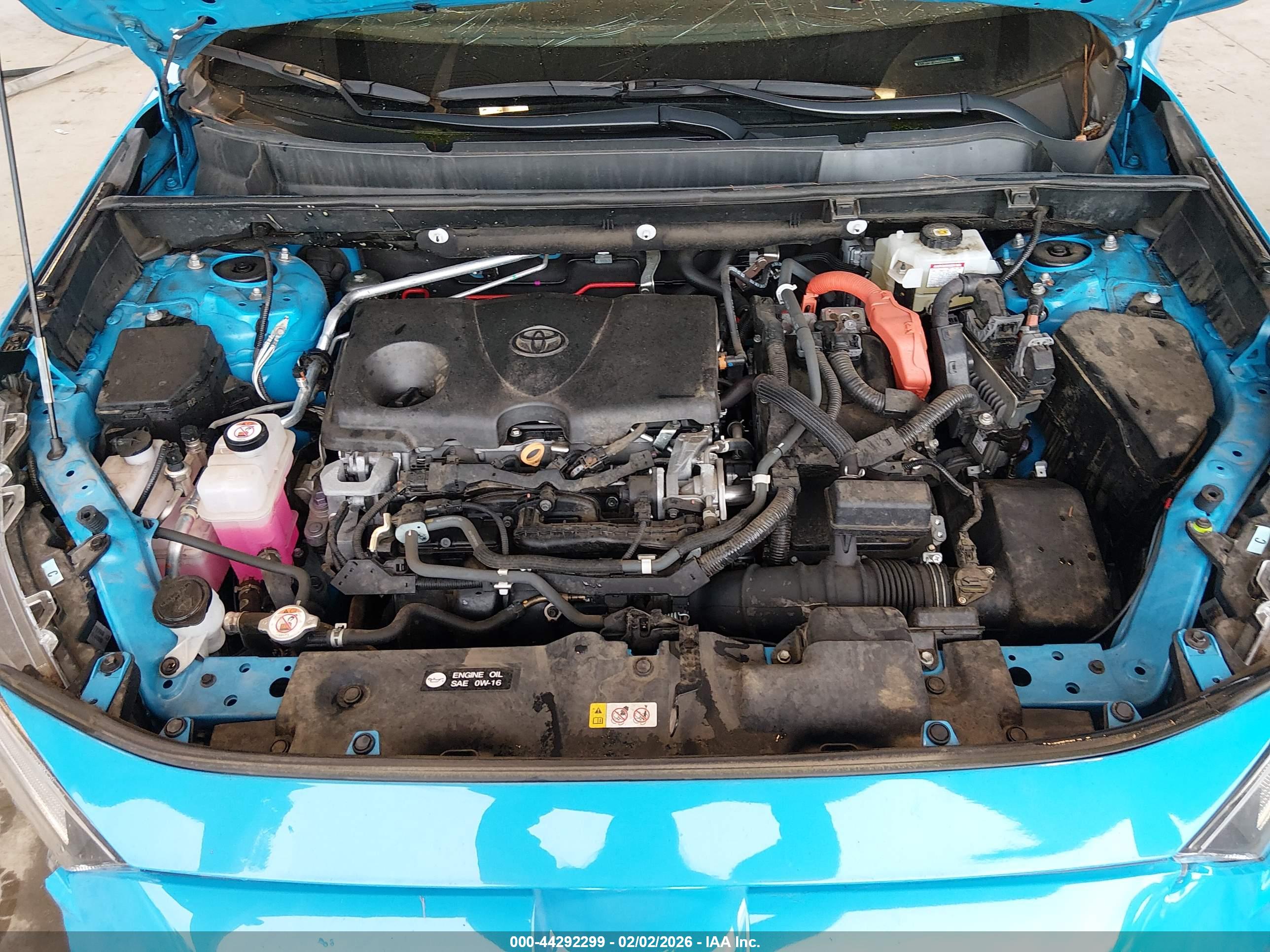 TOYOTA RAV4 image 10