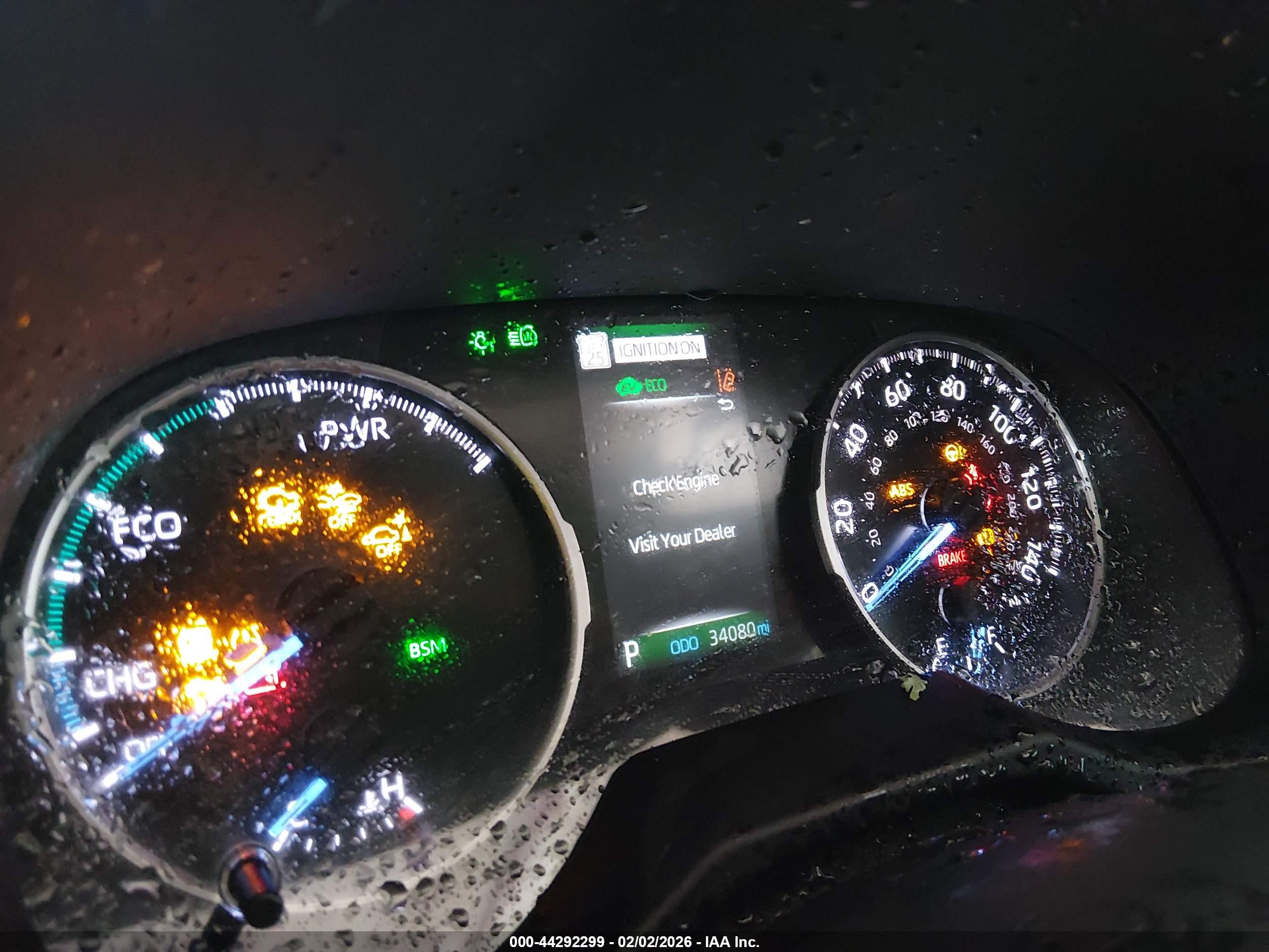 TOYOTA RAV4 image 7