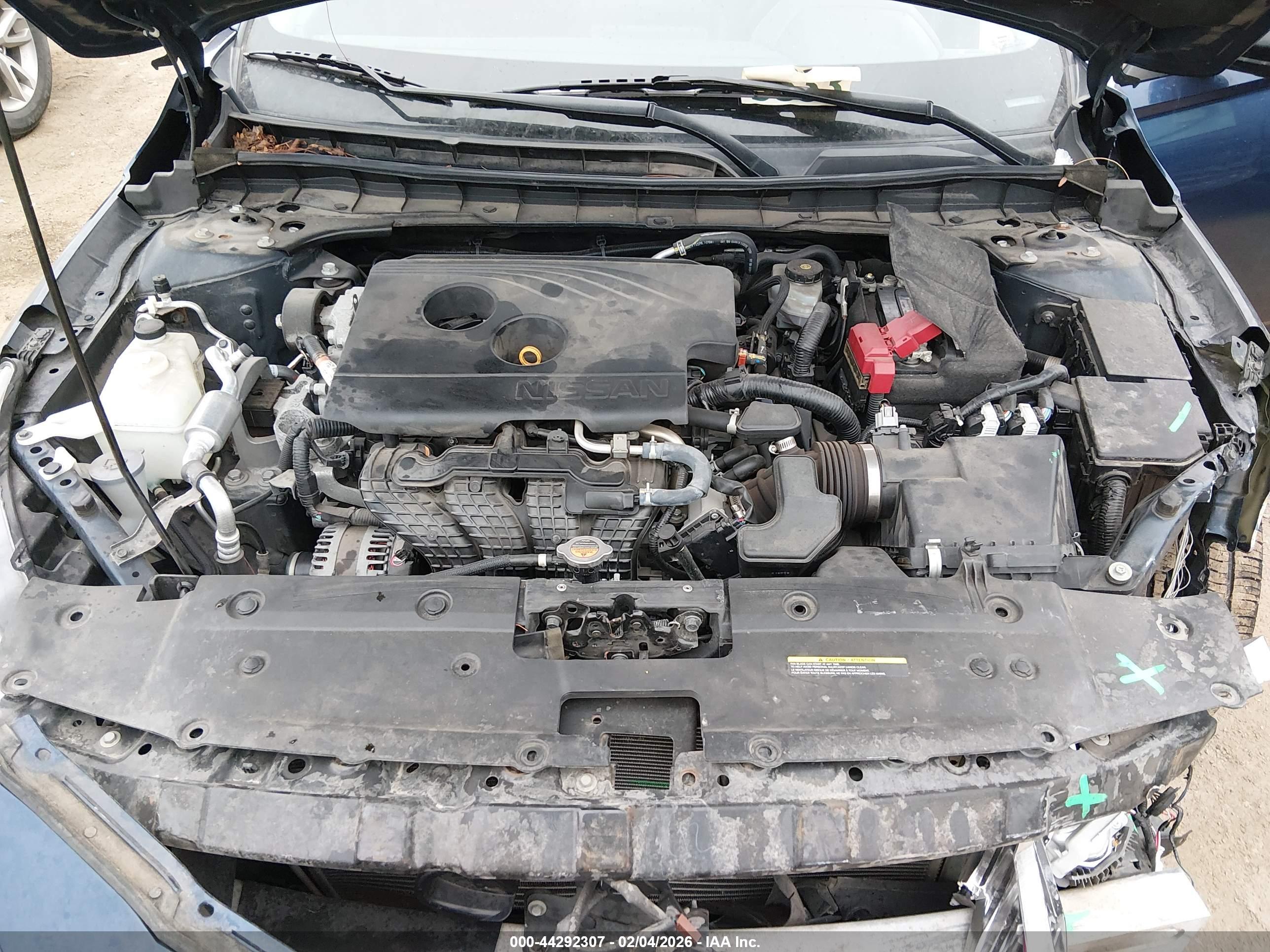 NISSAN ALTIMA image 10