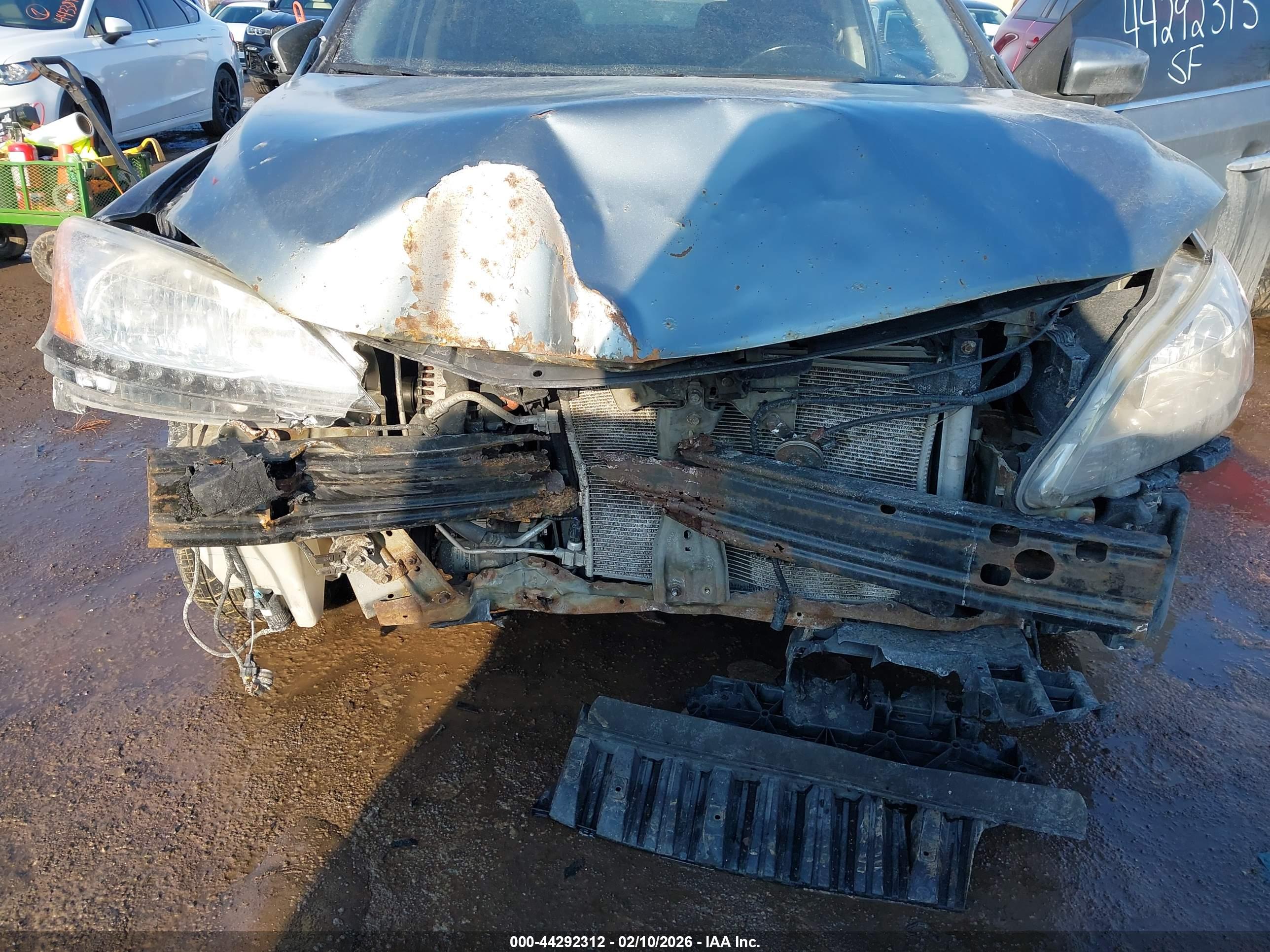 NISSAN SENTRA image 6