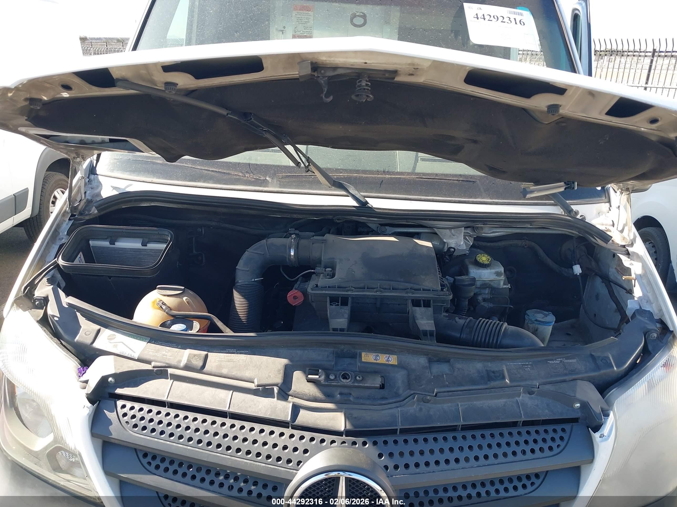 MERCEDES-BENZ SPRINTER image 10