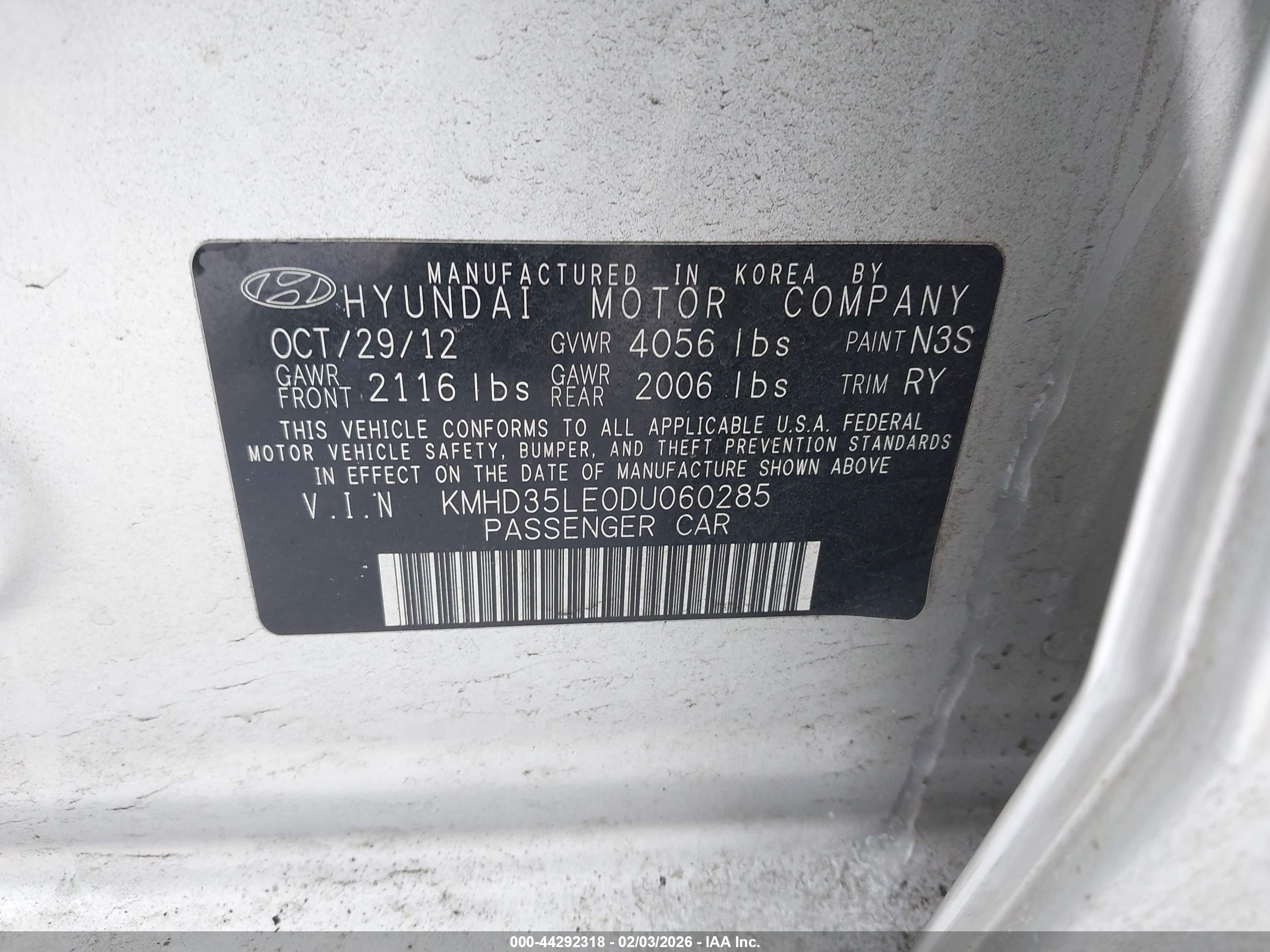 HYUNDAI ELANTRA image 9