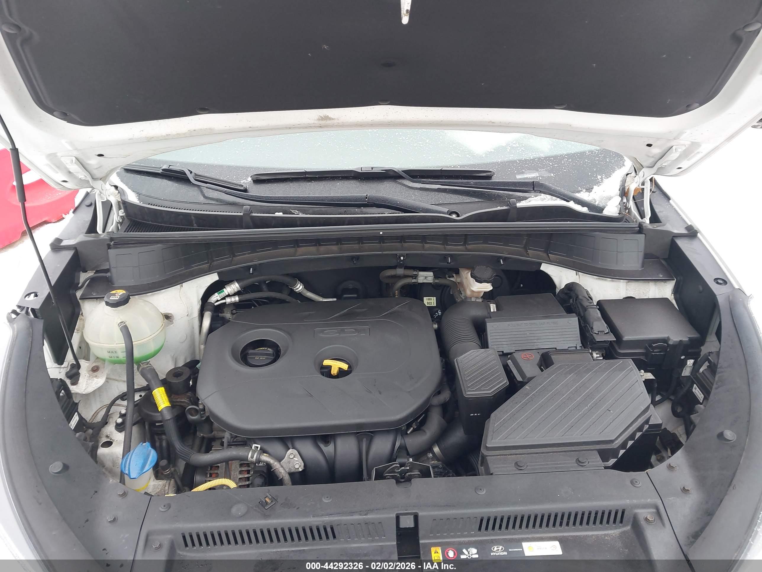 HYUNDAI TUCSON image 10