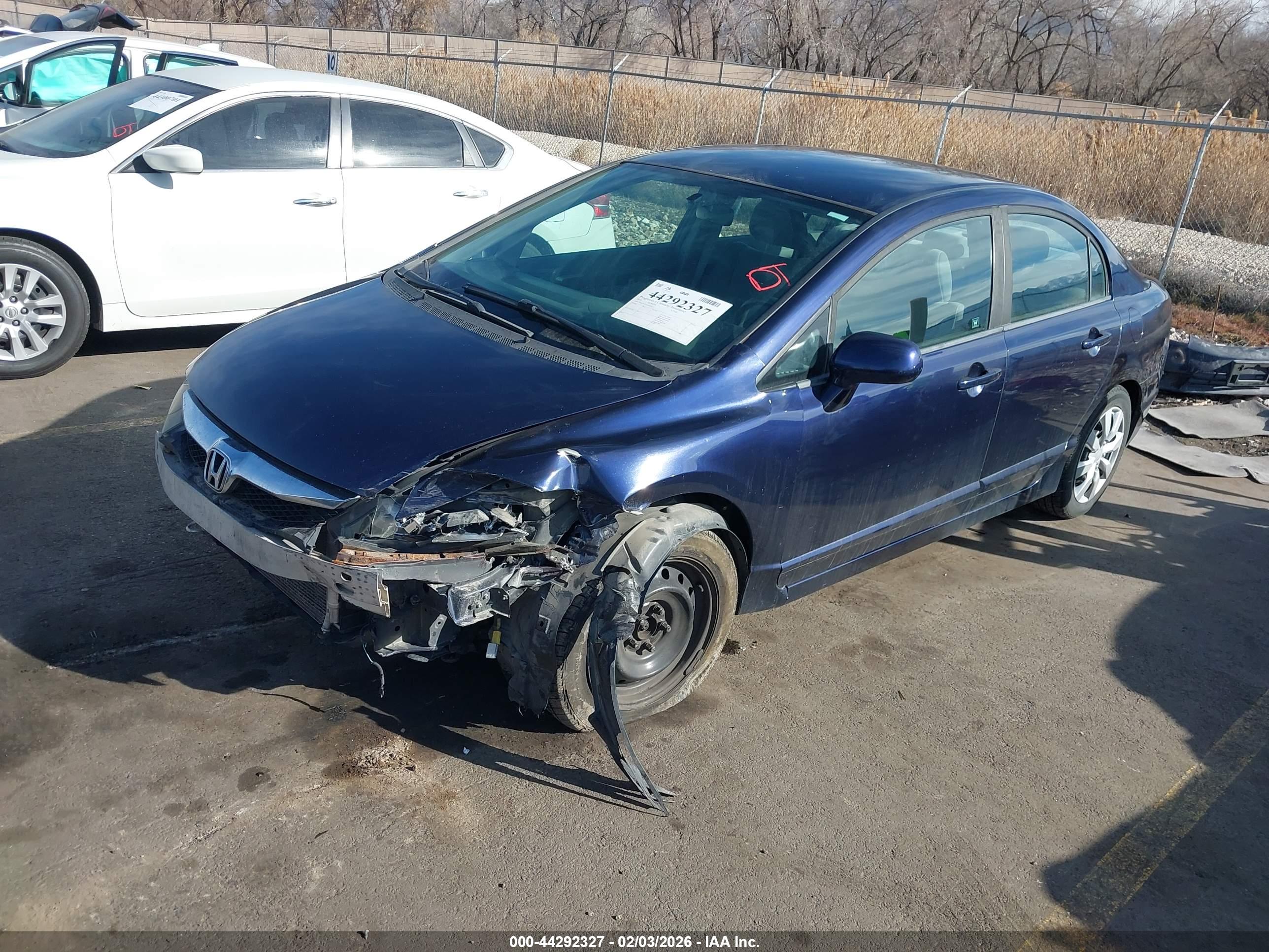 HONDA CIVIC image 2