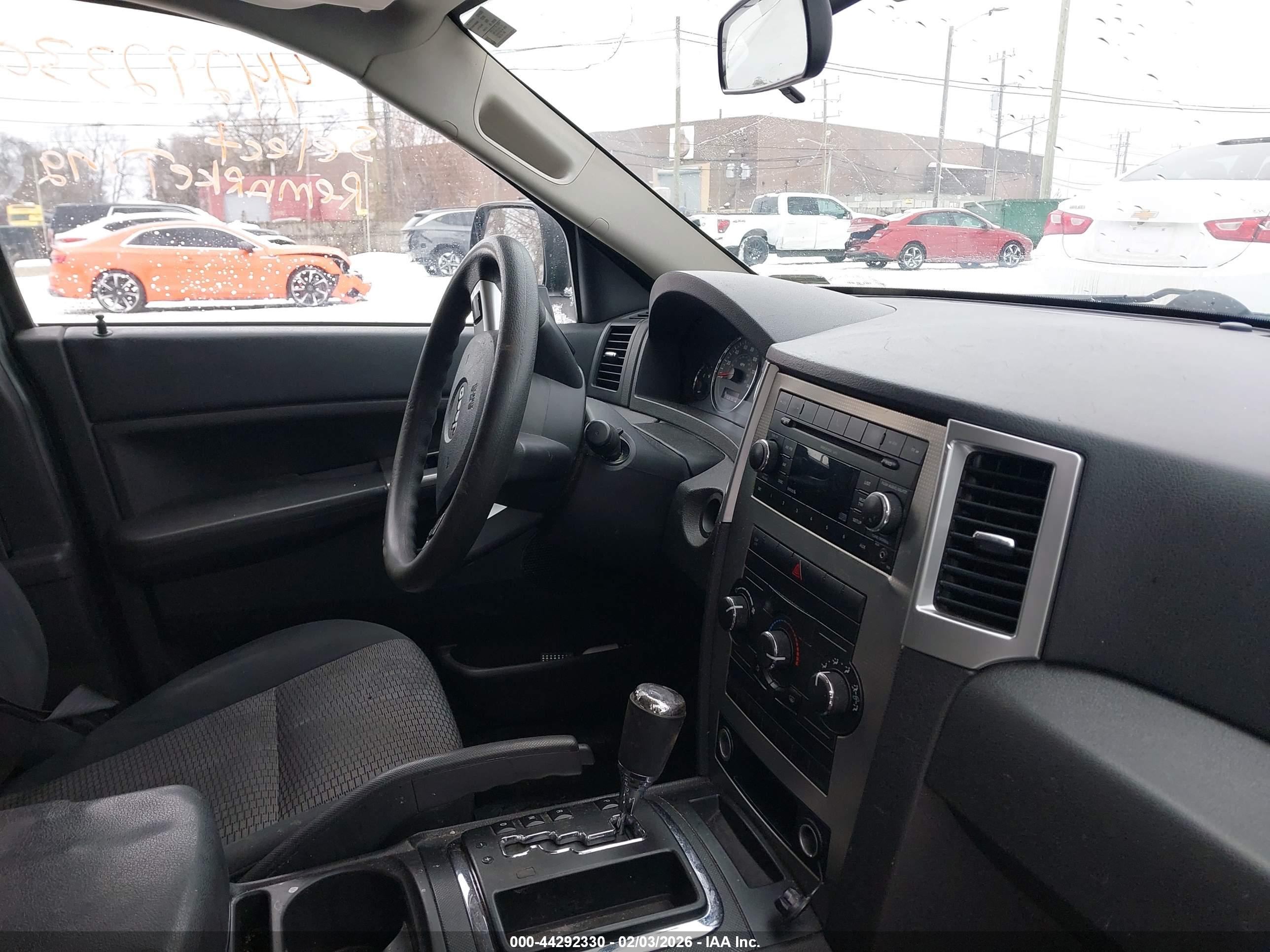 JEEP GRAND image 5
