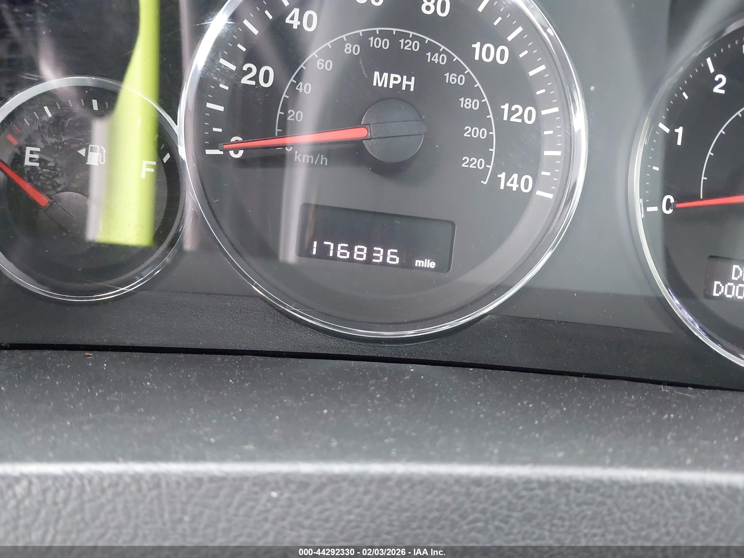 JEEP GRAND image 7