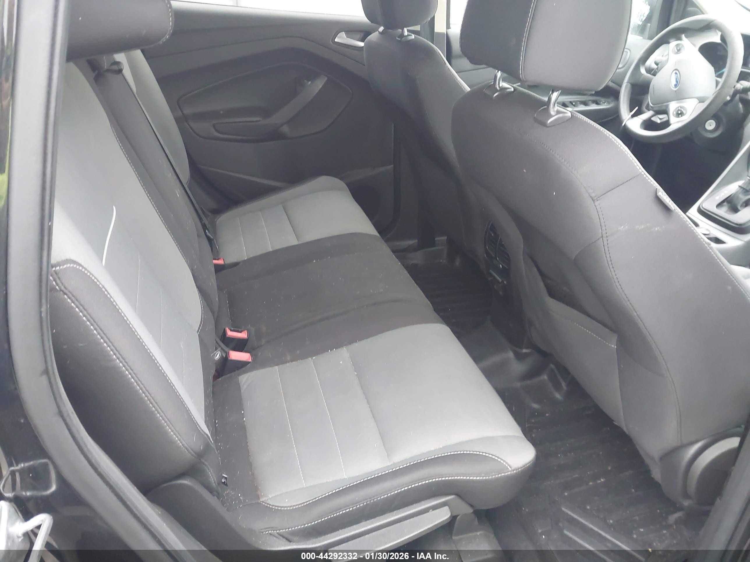 FORD ESCAPE image 8