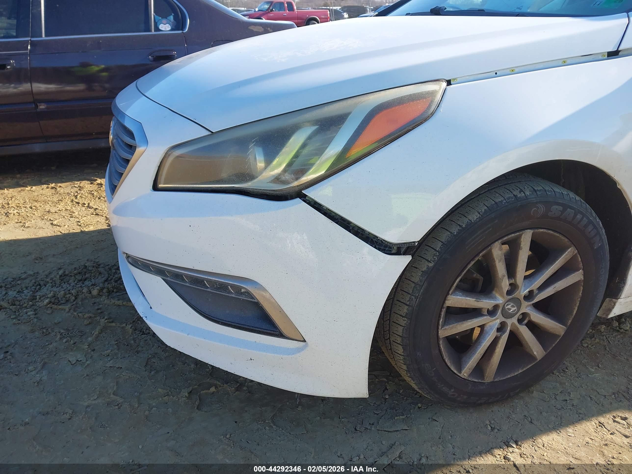 HYUNDAI SONATA image 6