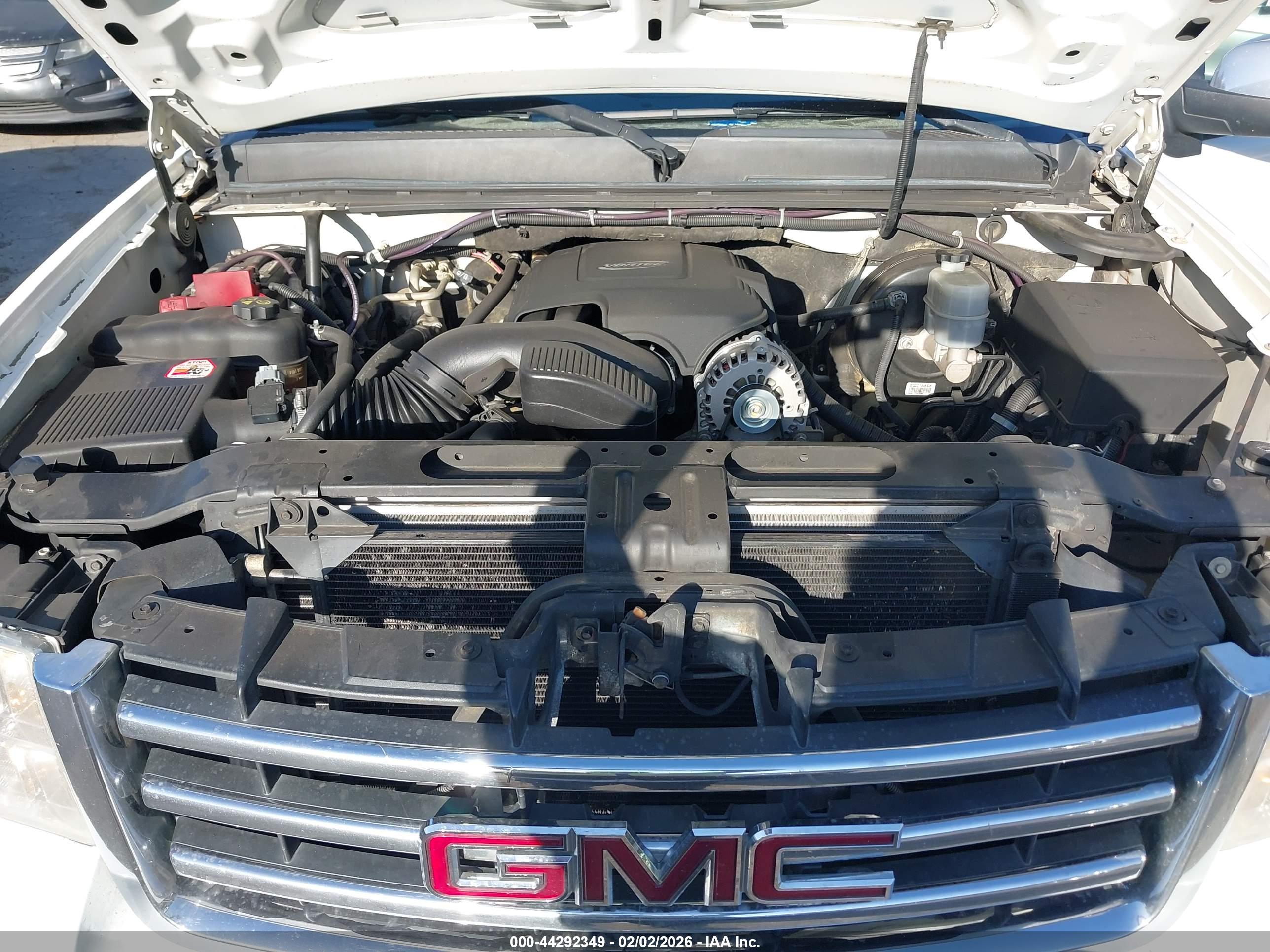 GMC SIERRA image 10