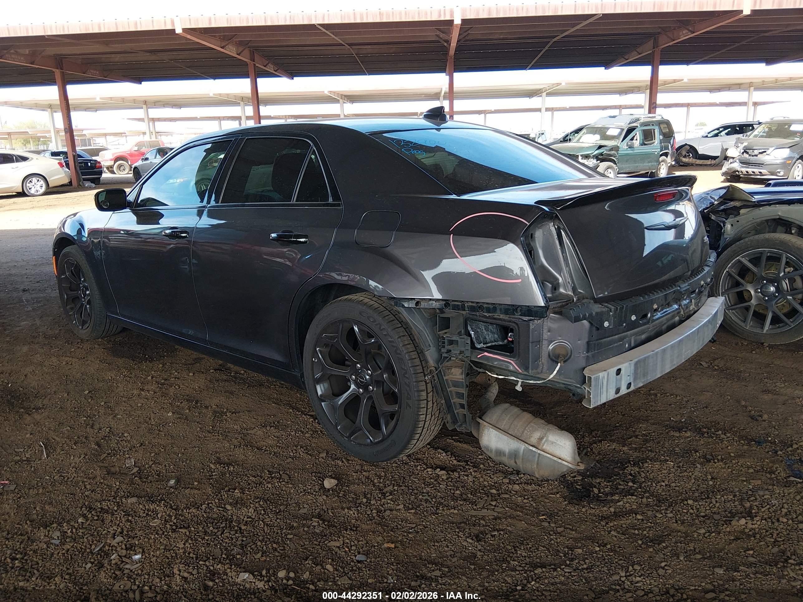 CHRYSLER 300 image 3