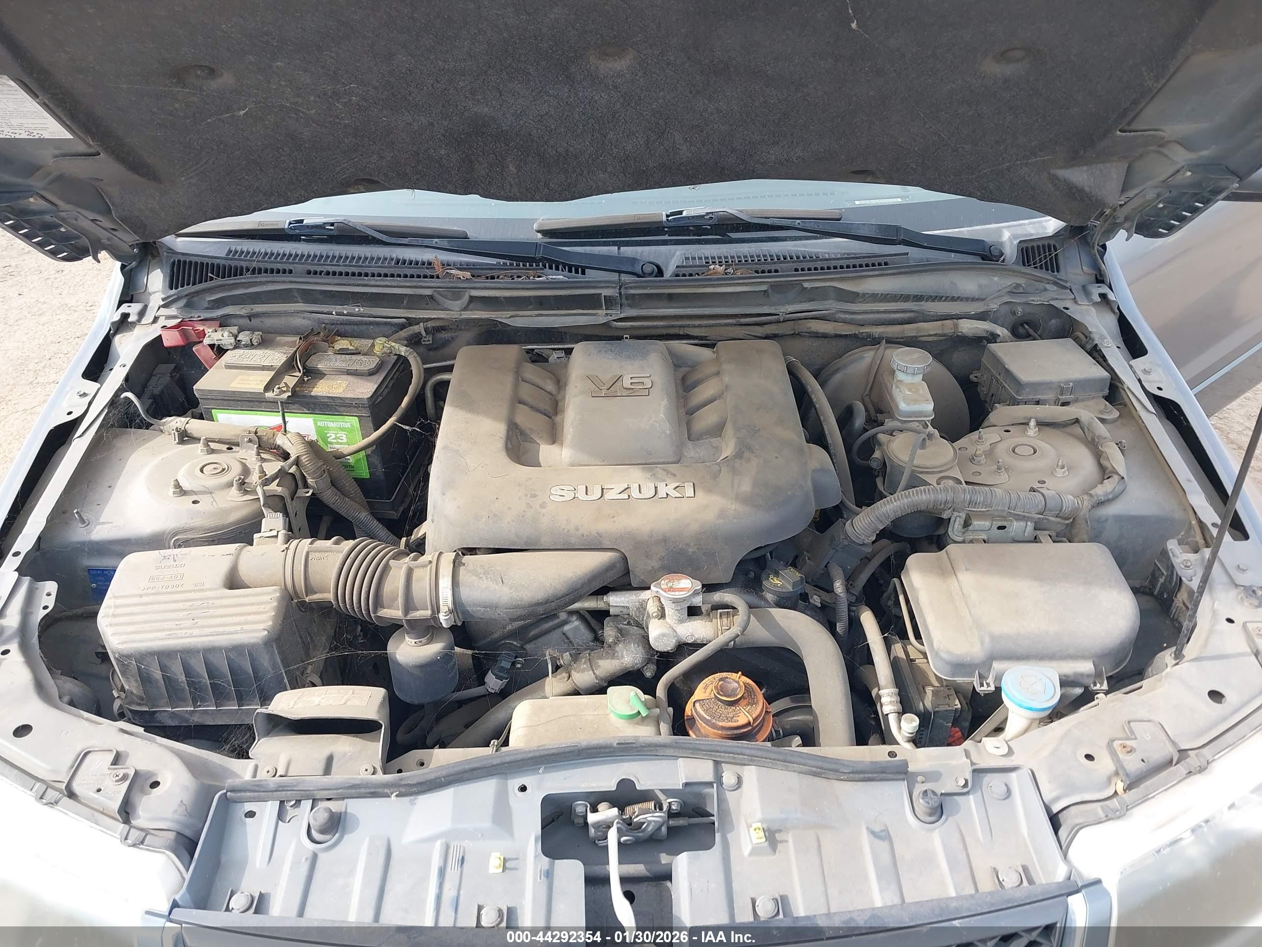 SUZUKI GRAND image 10