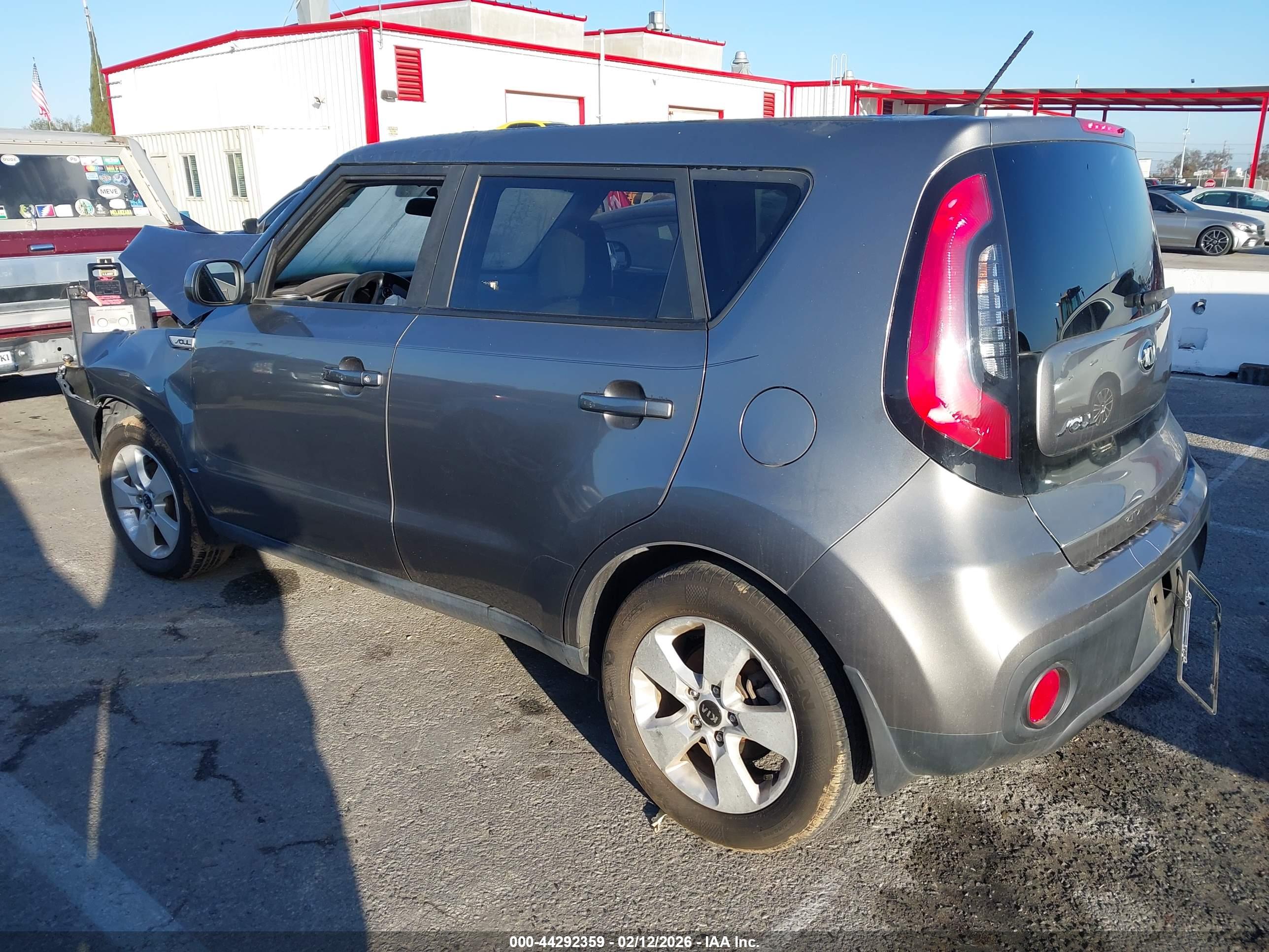 KIA SOUL image 3