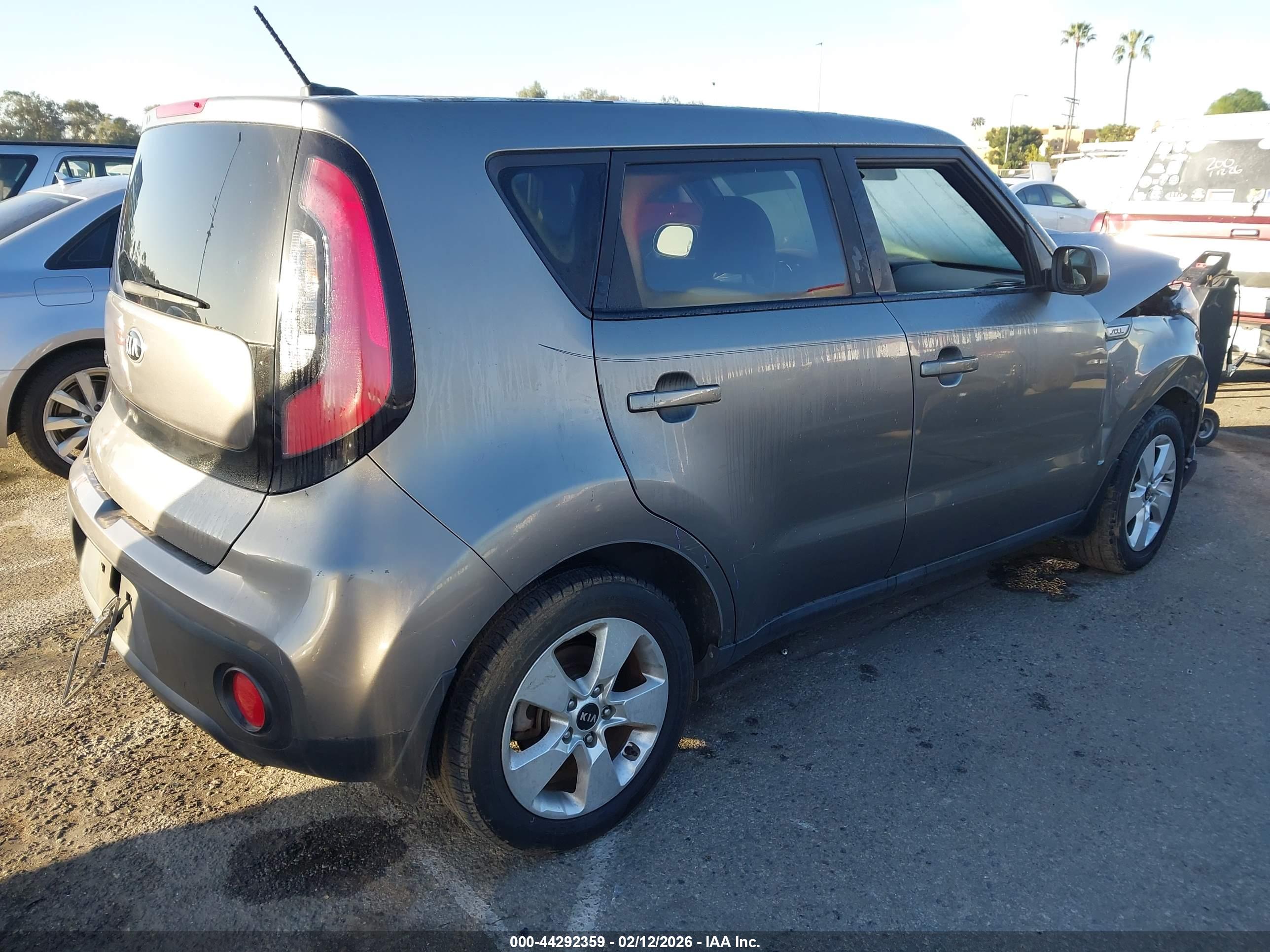 KIA SOUL image 4