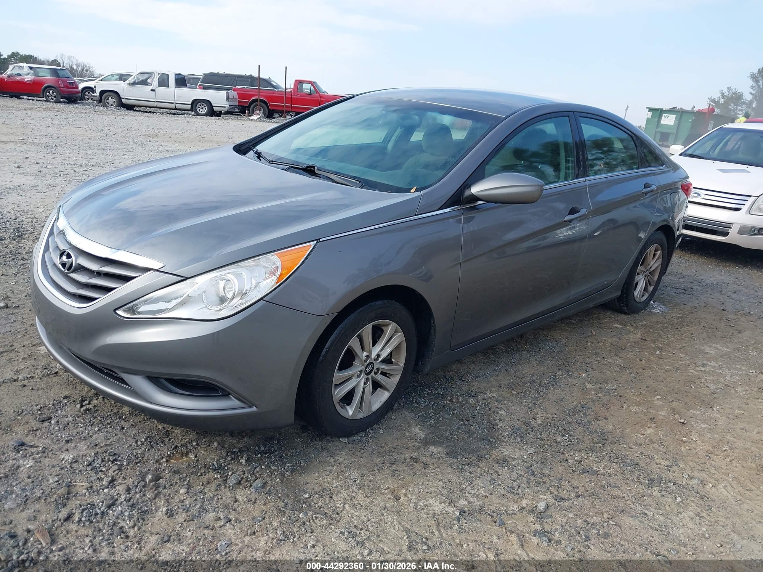 HYUNDAI SONATA image 2