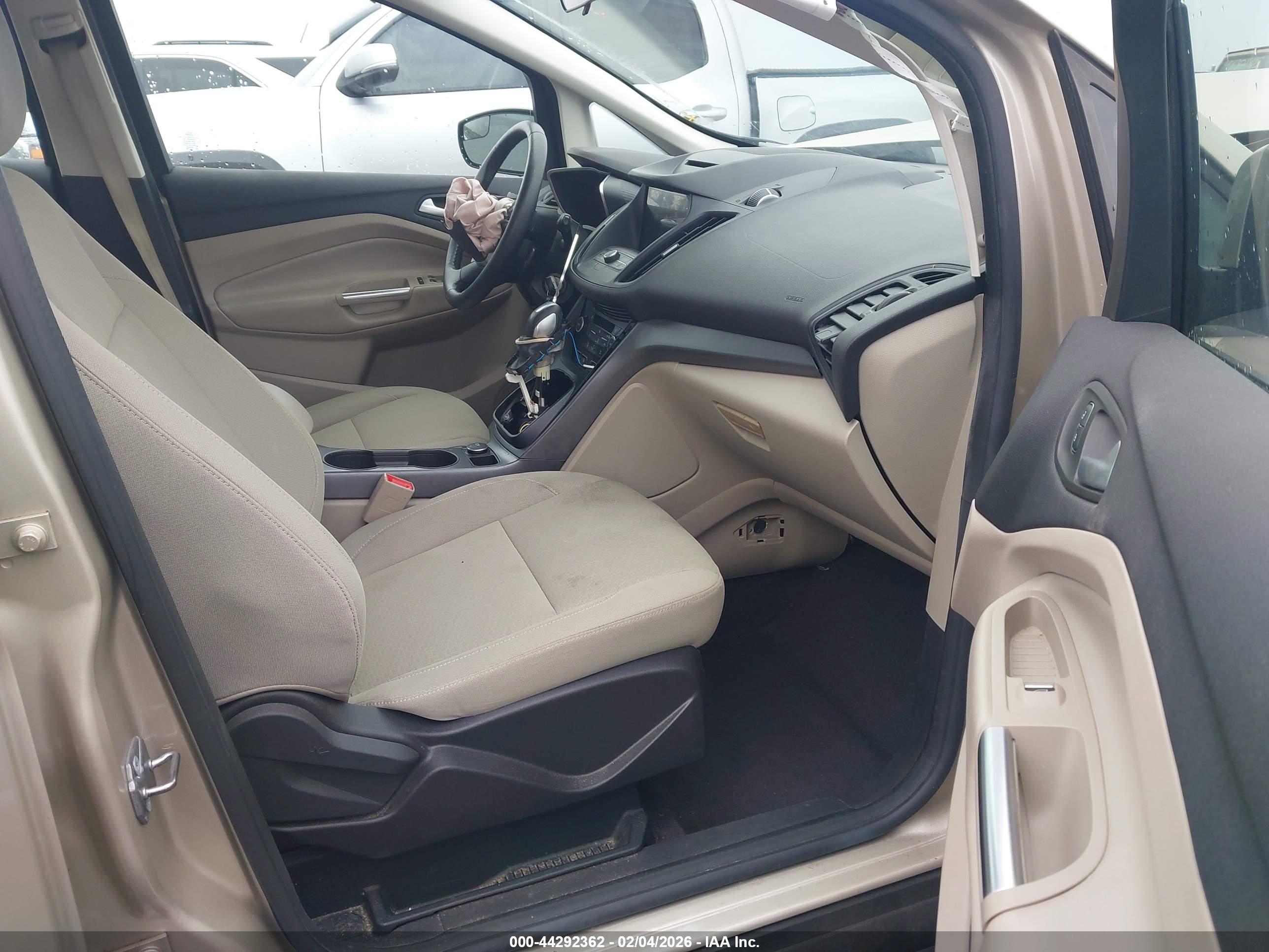 FORD C-MAX image 5