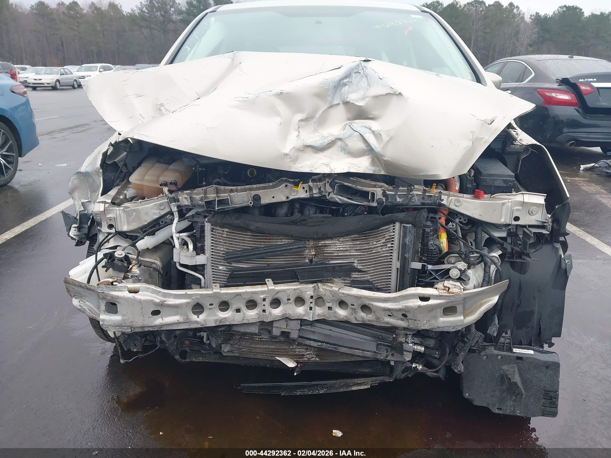 FORD C-MAX image 6