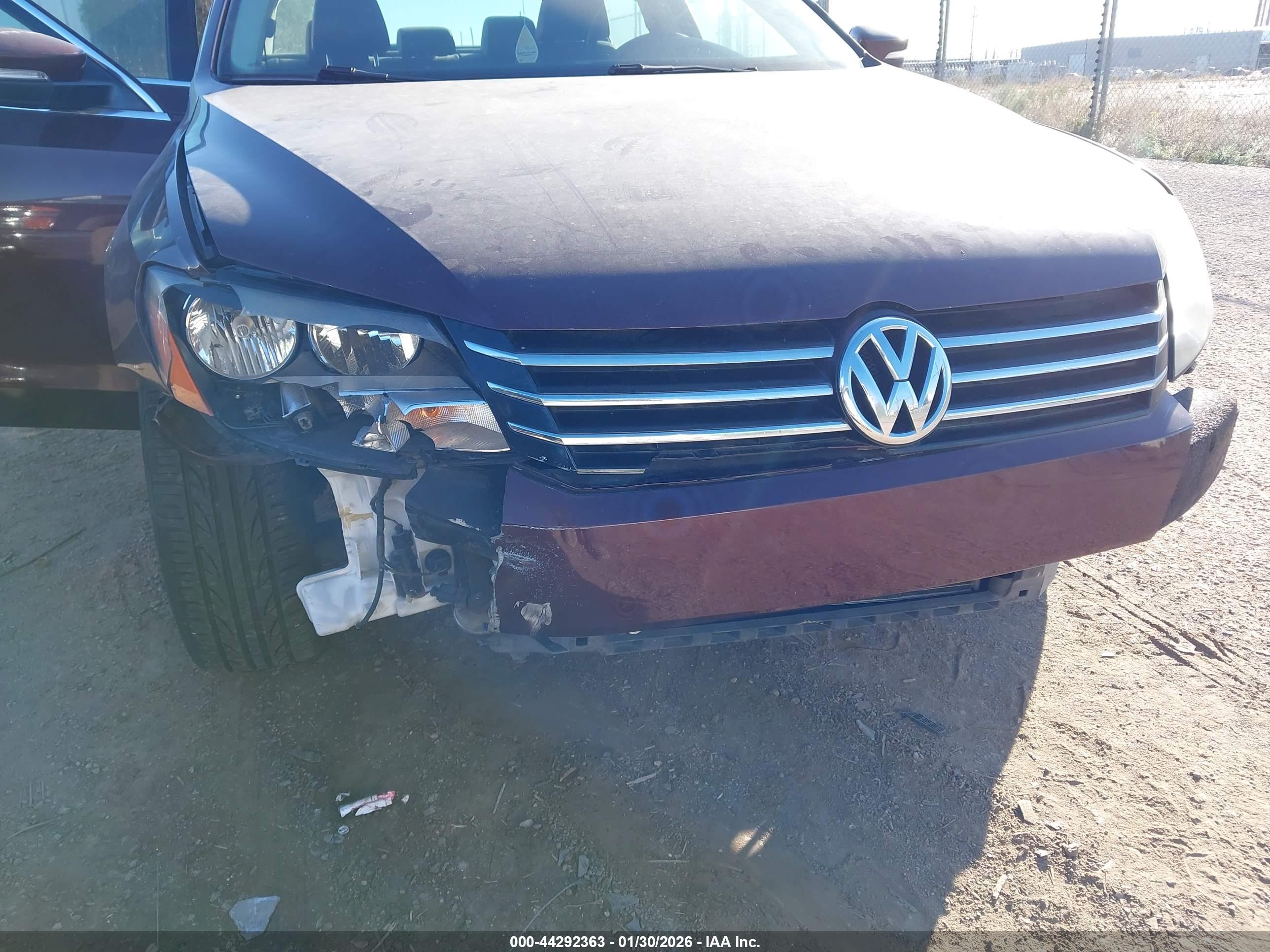 VOLKSWAGEN PASSAT image 6