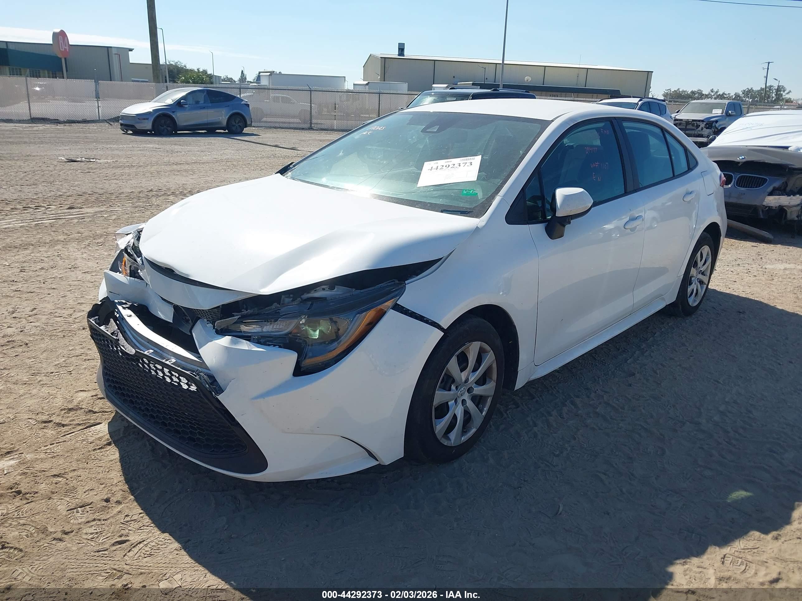 TOYOTA COROLLA image 2