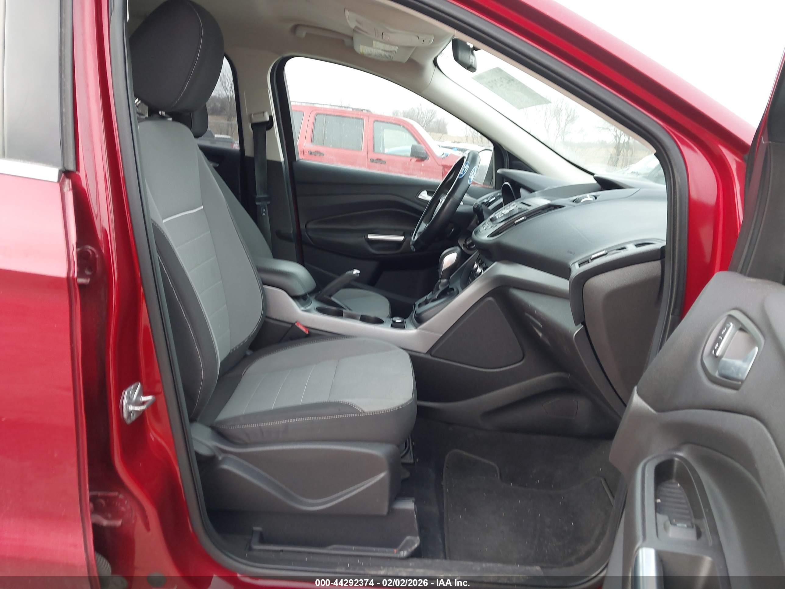 FORD ESCAPE image 5