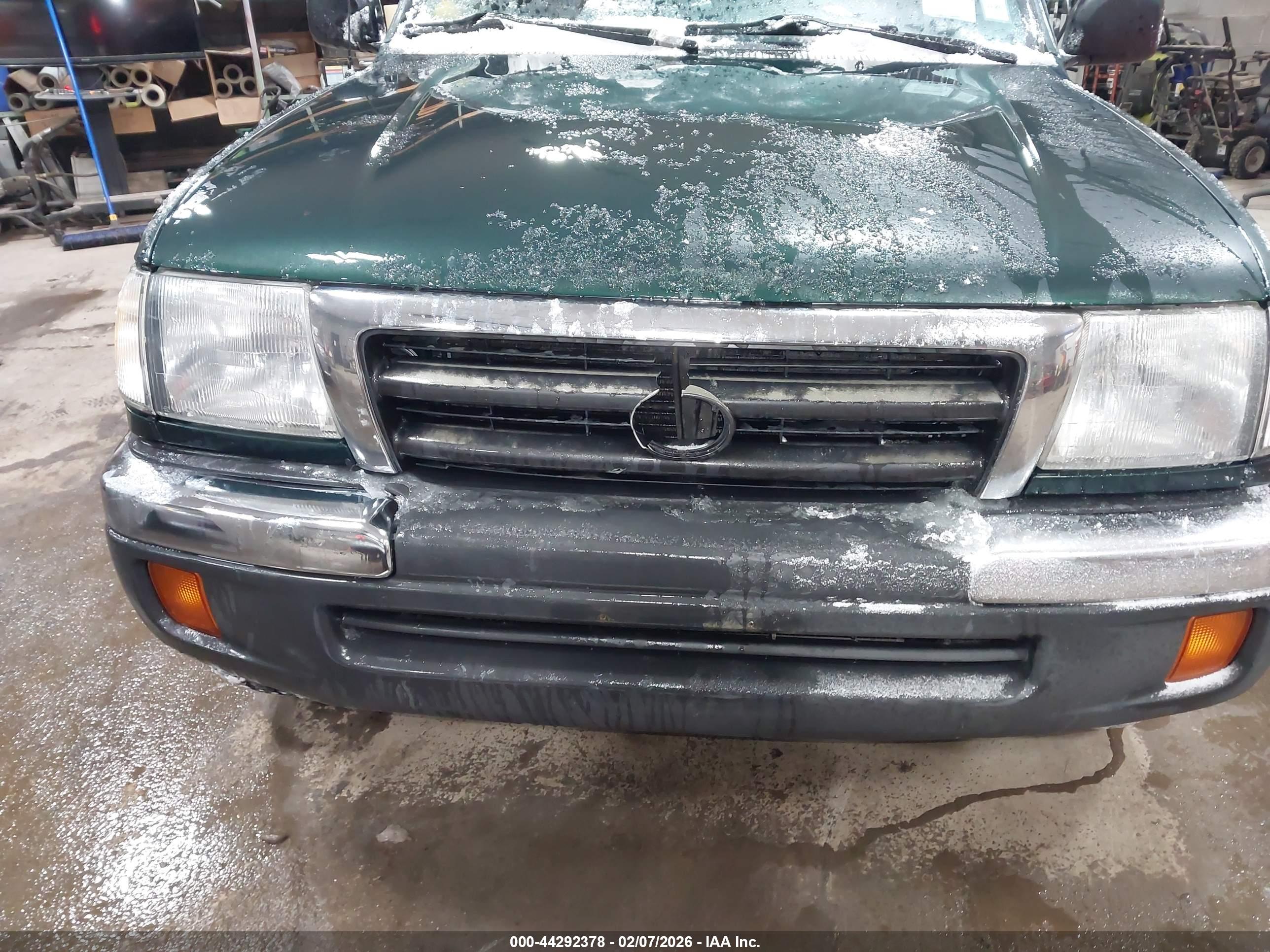 TOYOTA TACOMA image 6