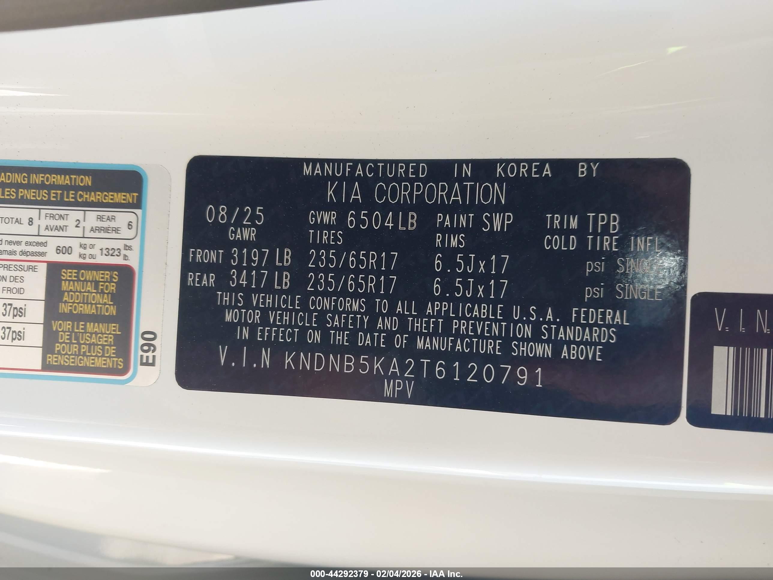 KIA CARNIVAL image 9