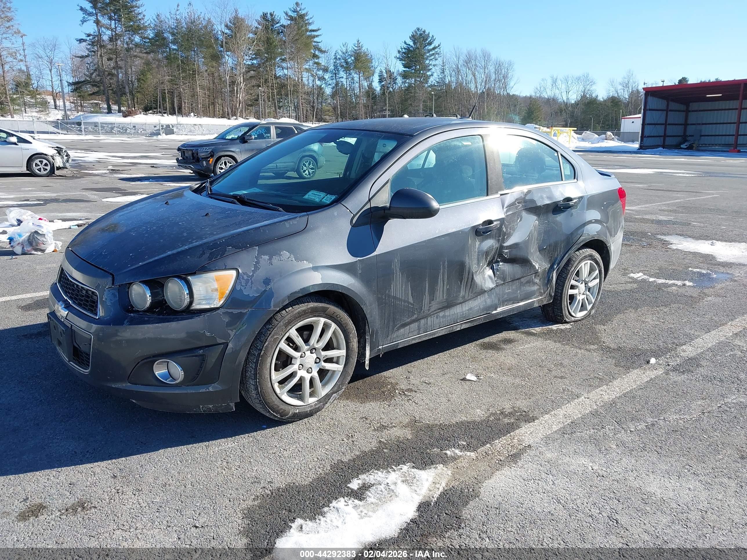 CHEVROLET SONIC image 2
