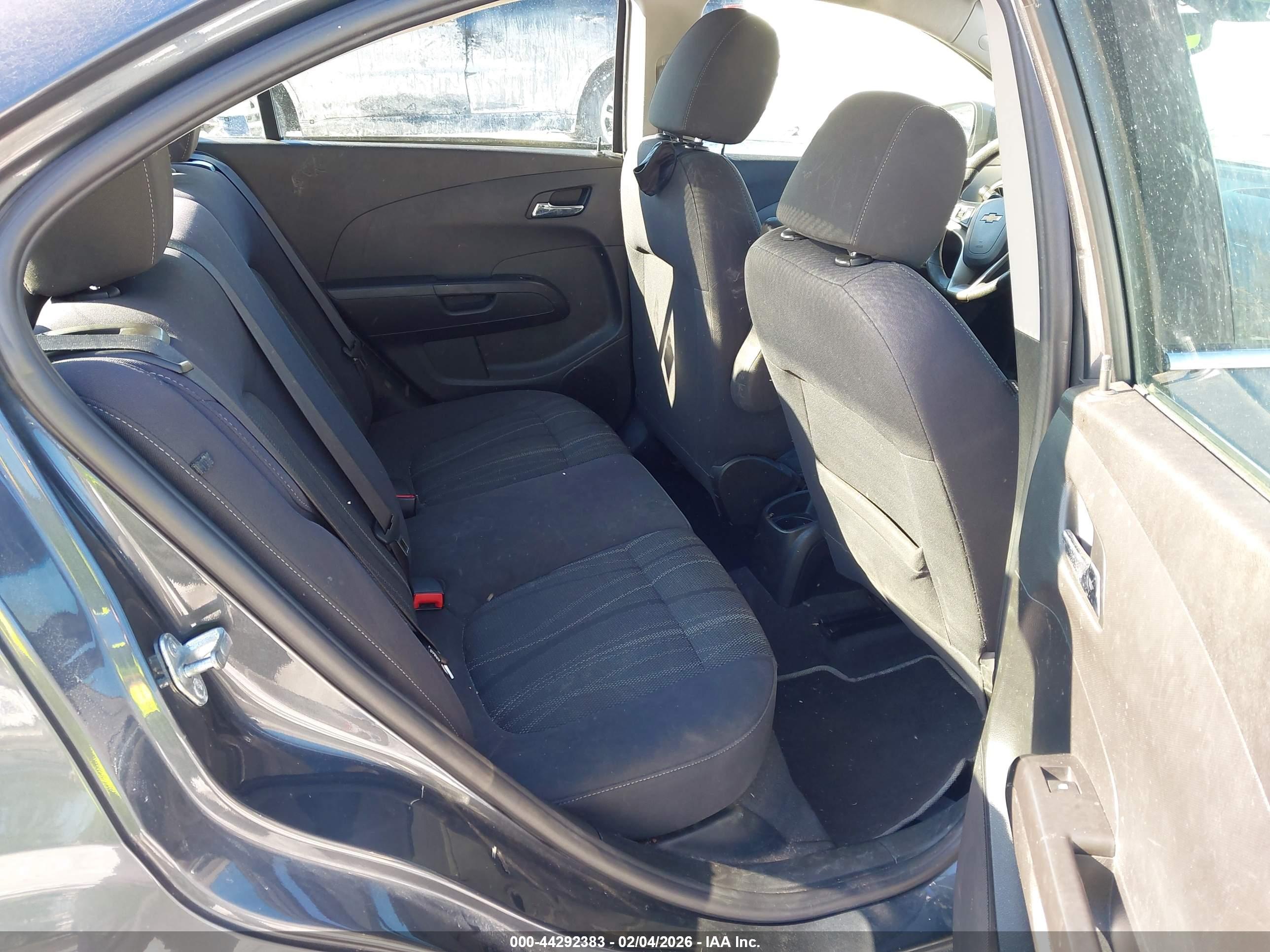 CHEVROLET SONIC image 8
