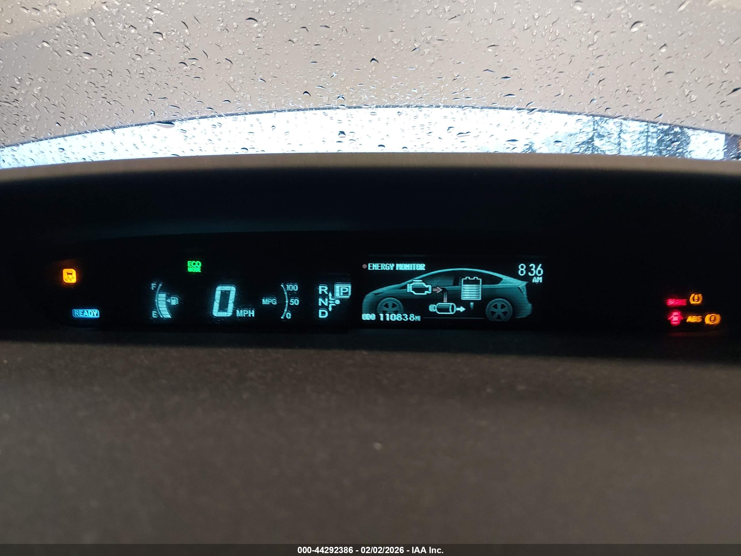 TOYOTA PRIUS image 7