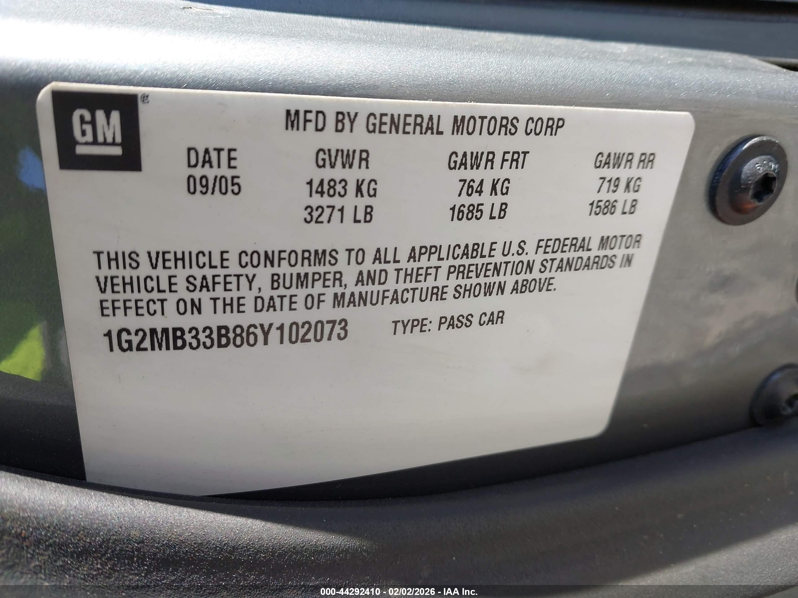 PONTIAC SOLSTICE image 9