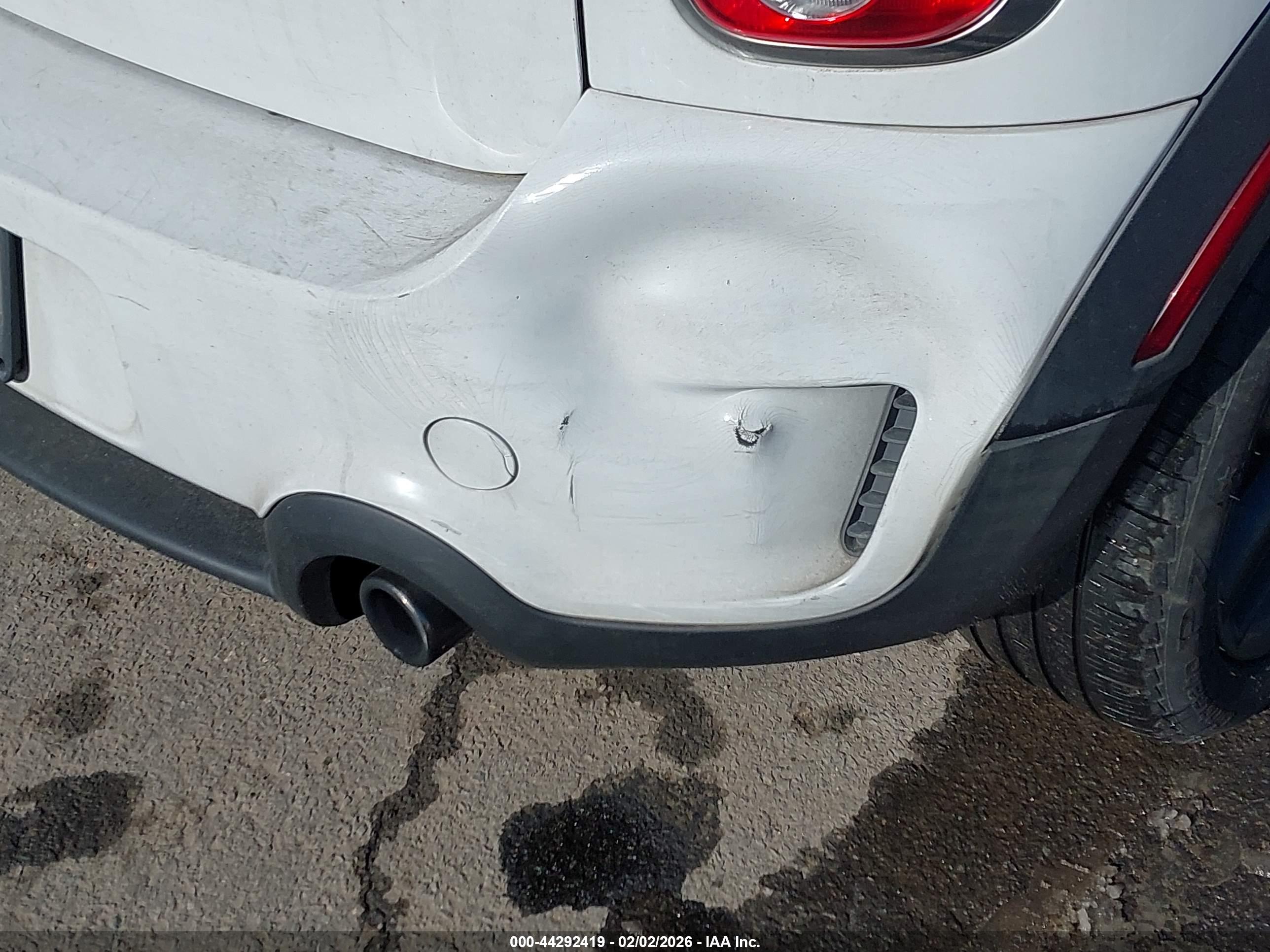 MINI COUNTRYMAN image 6