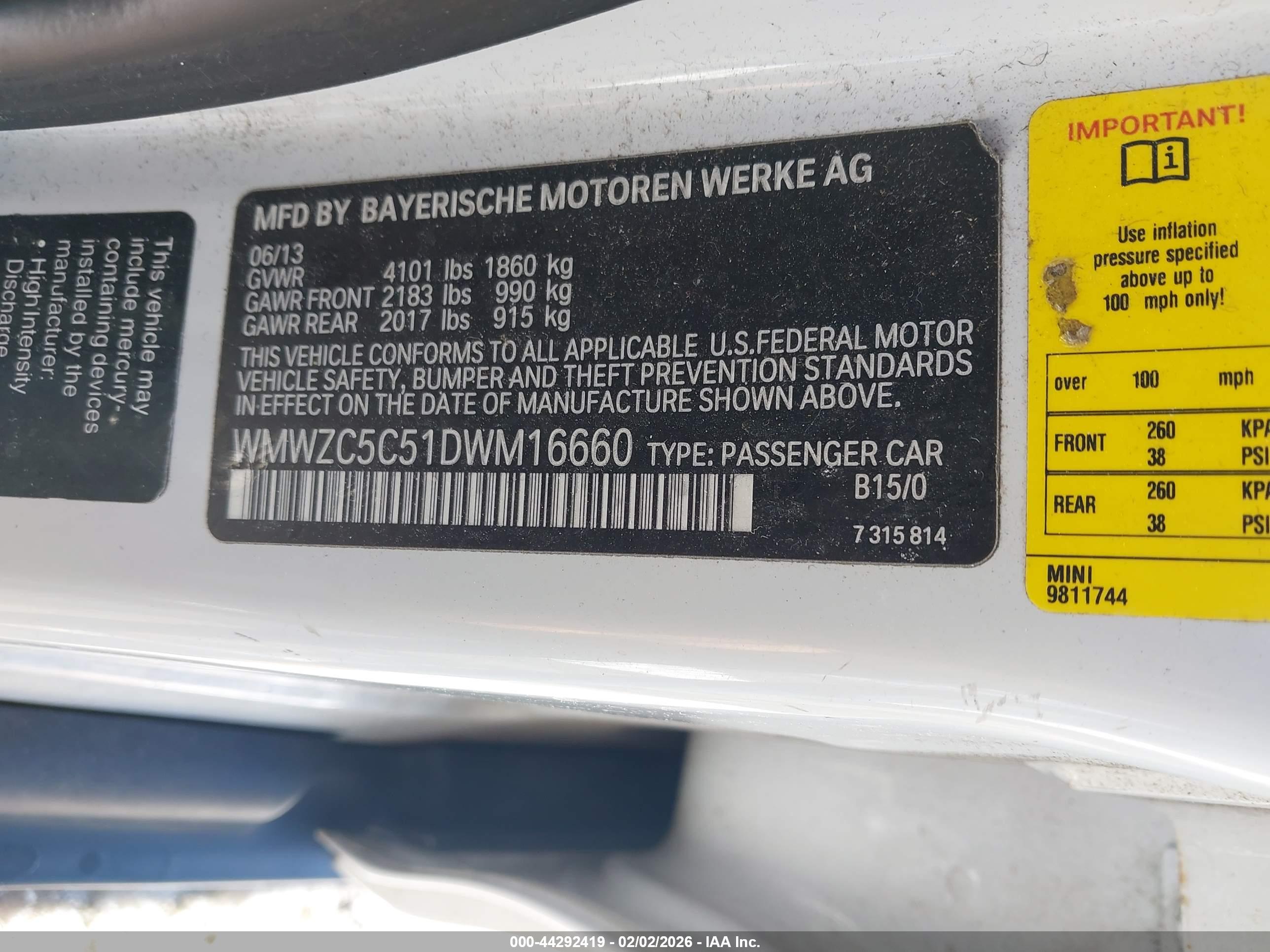 MINI COUNTRYMAN image 9