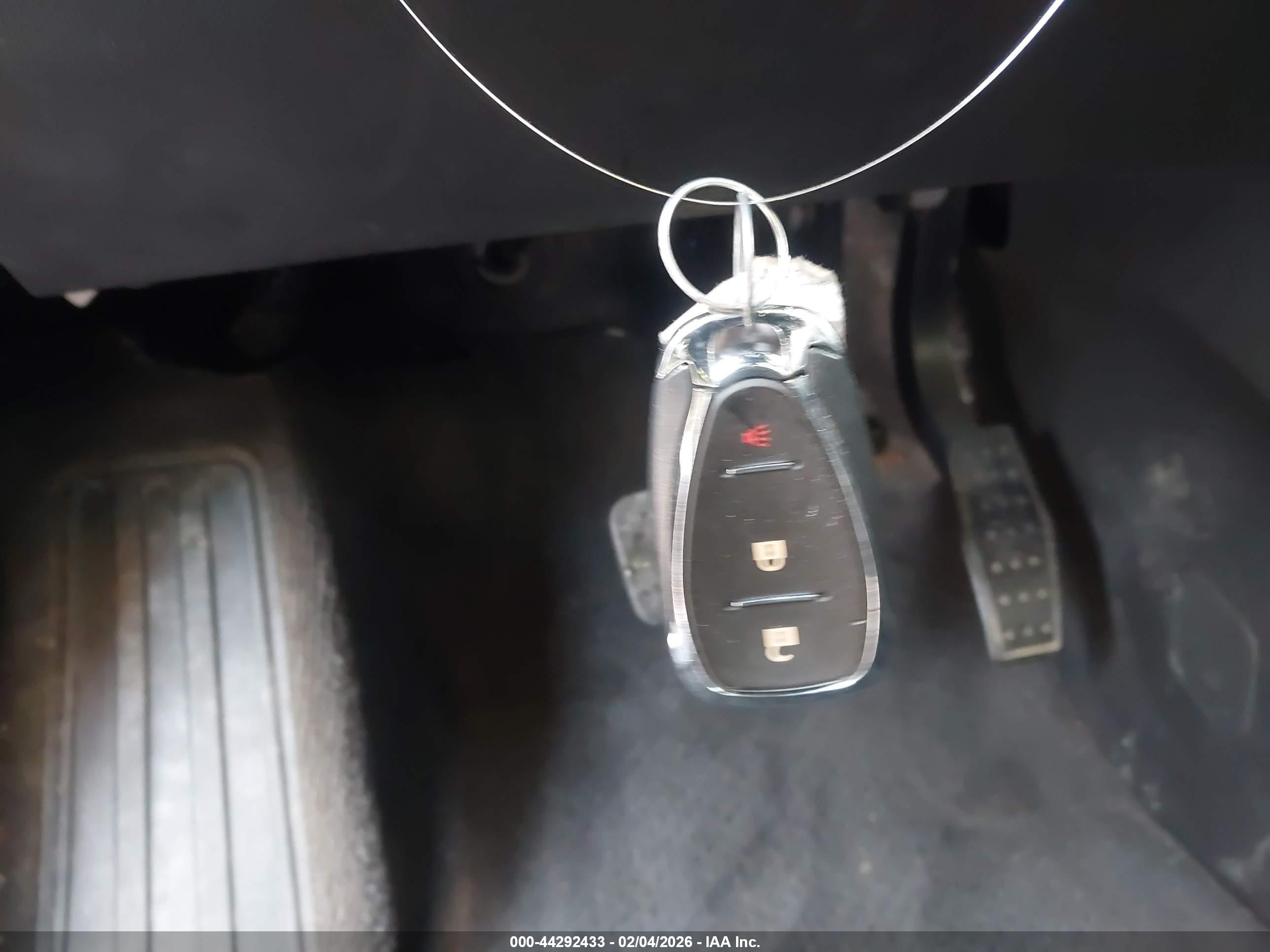 CHEVROLET TRAVERSE image 11