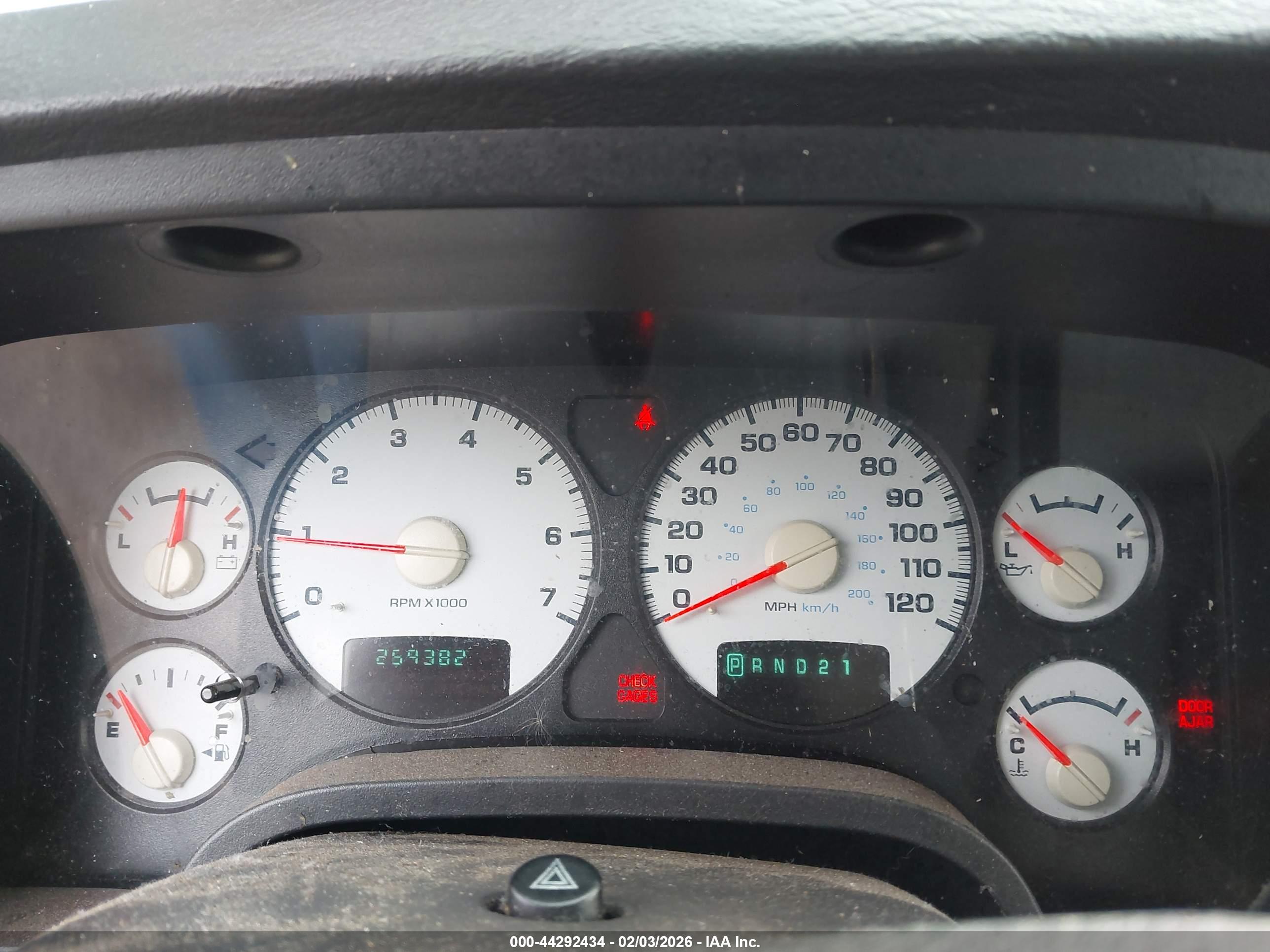 DODGE RAM image 7
