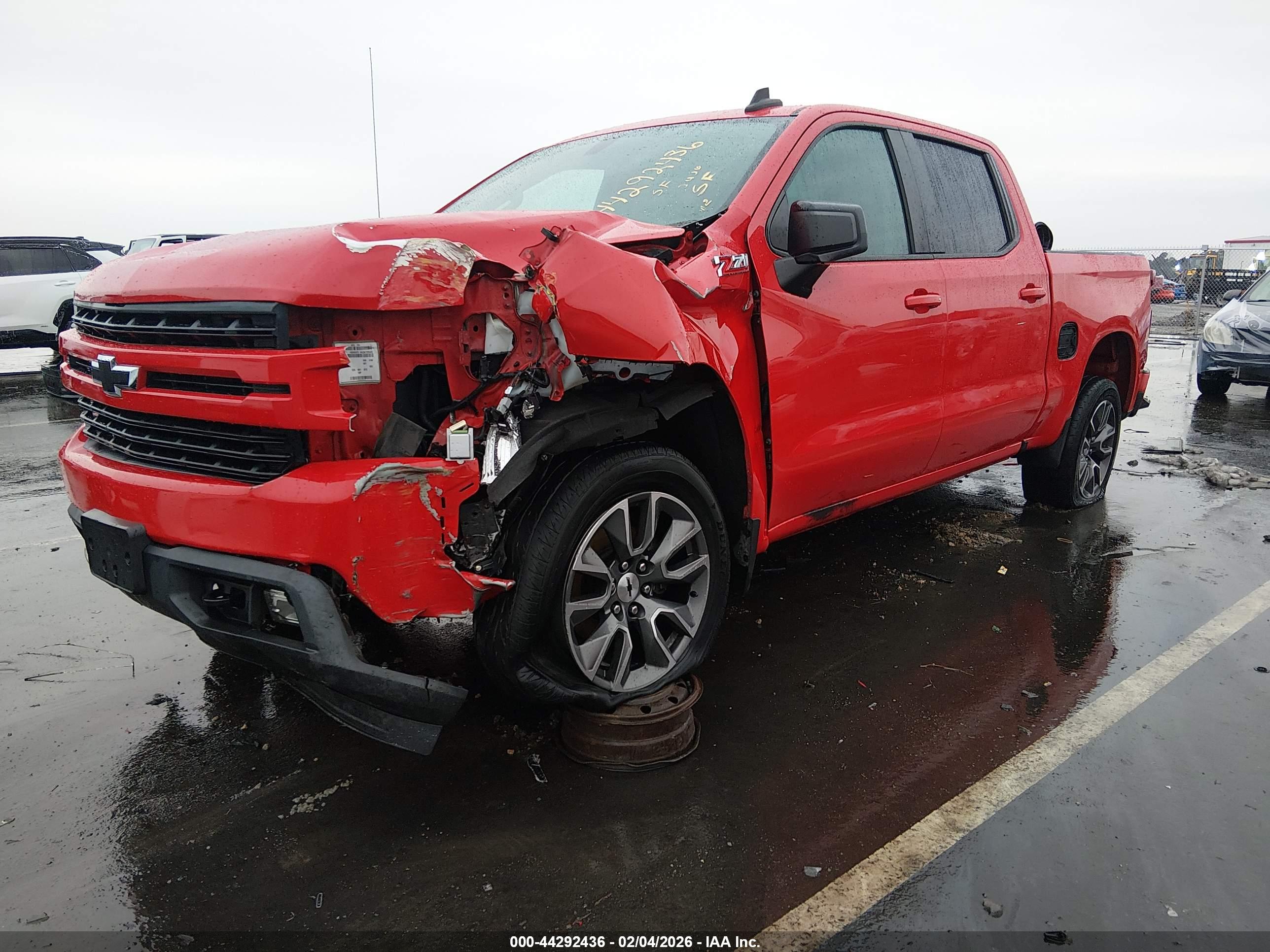 CHEVROLET SILVERADO image 2