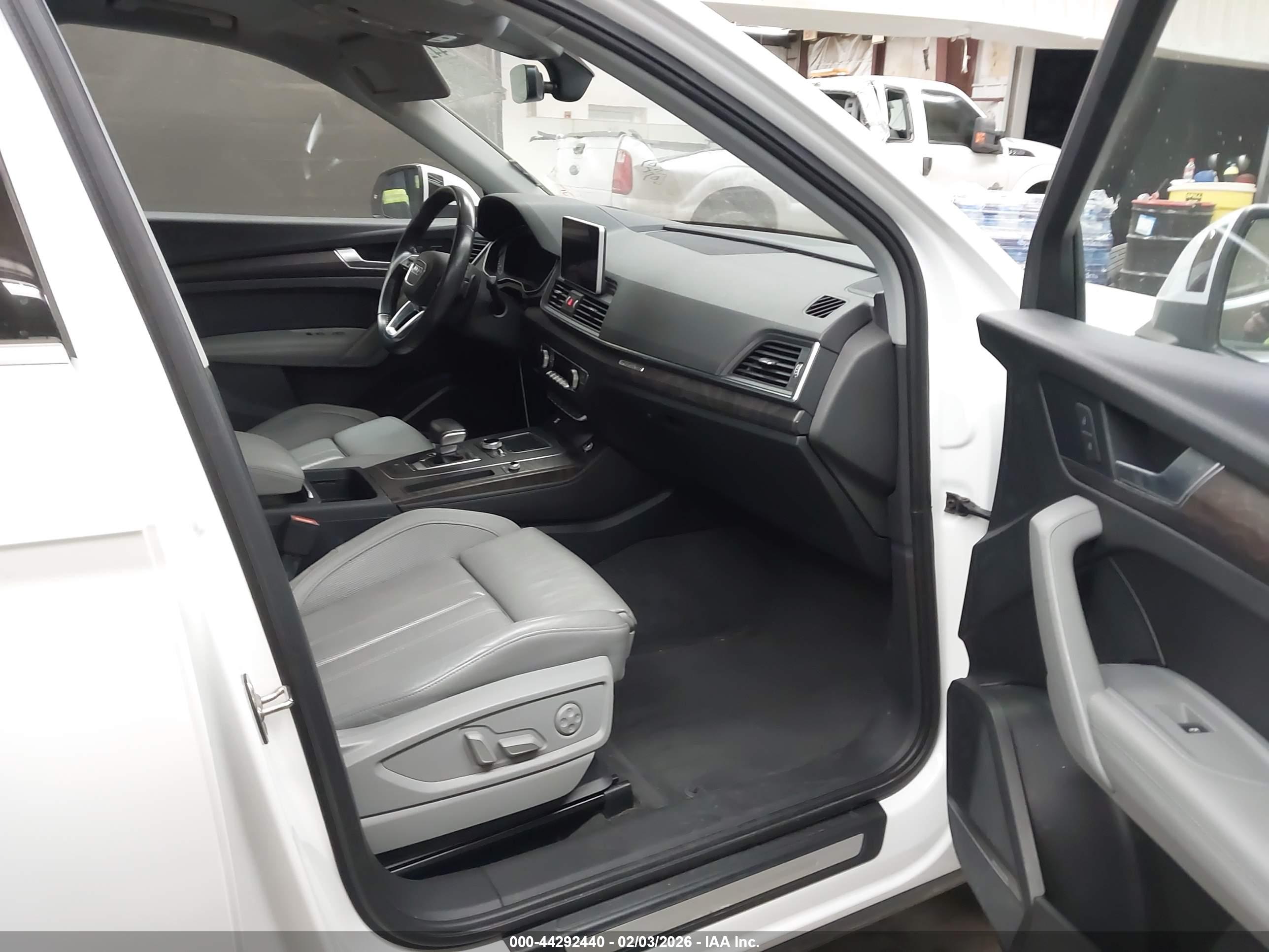 AUDI Q5 image 5