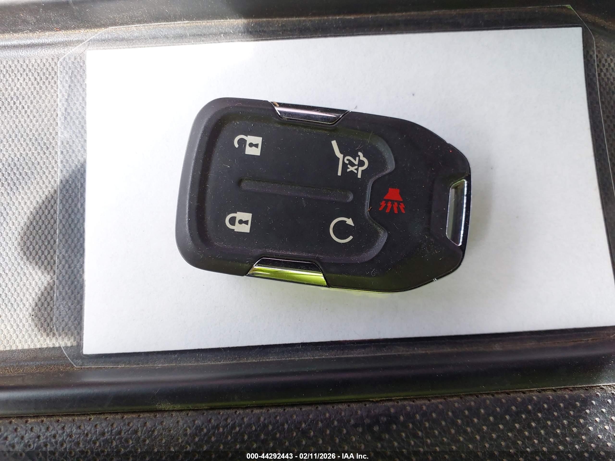 GMC TERRAIN image 11