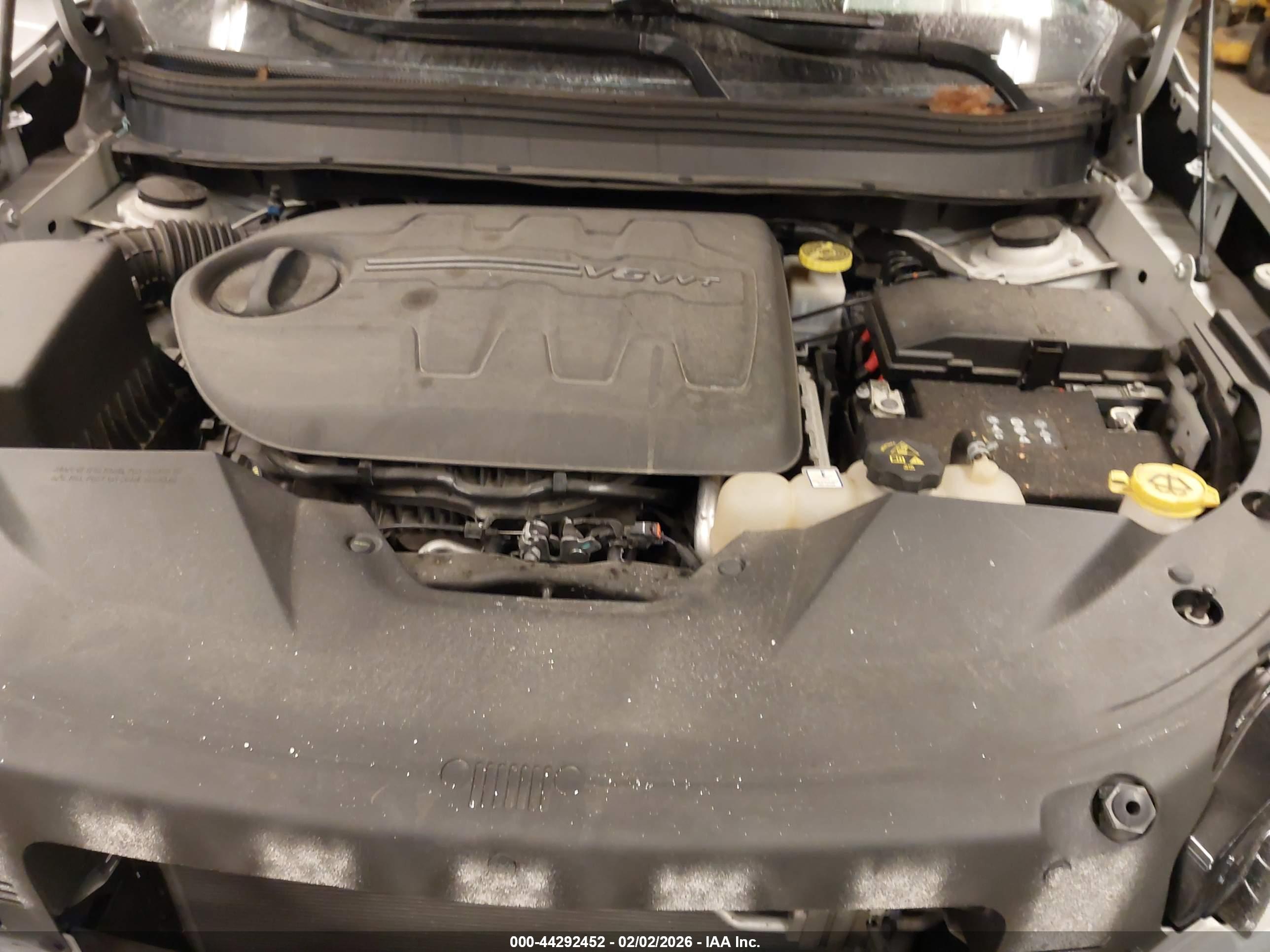 JEEP CHEROKEE image 10