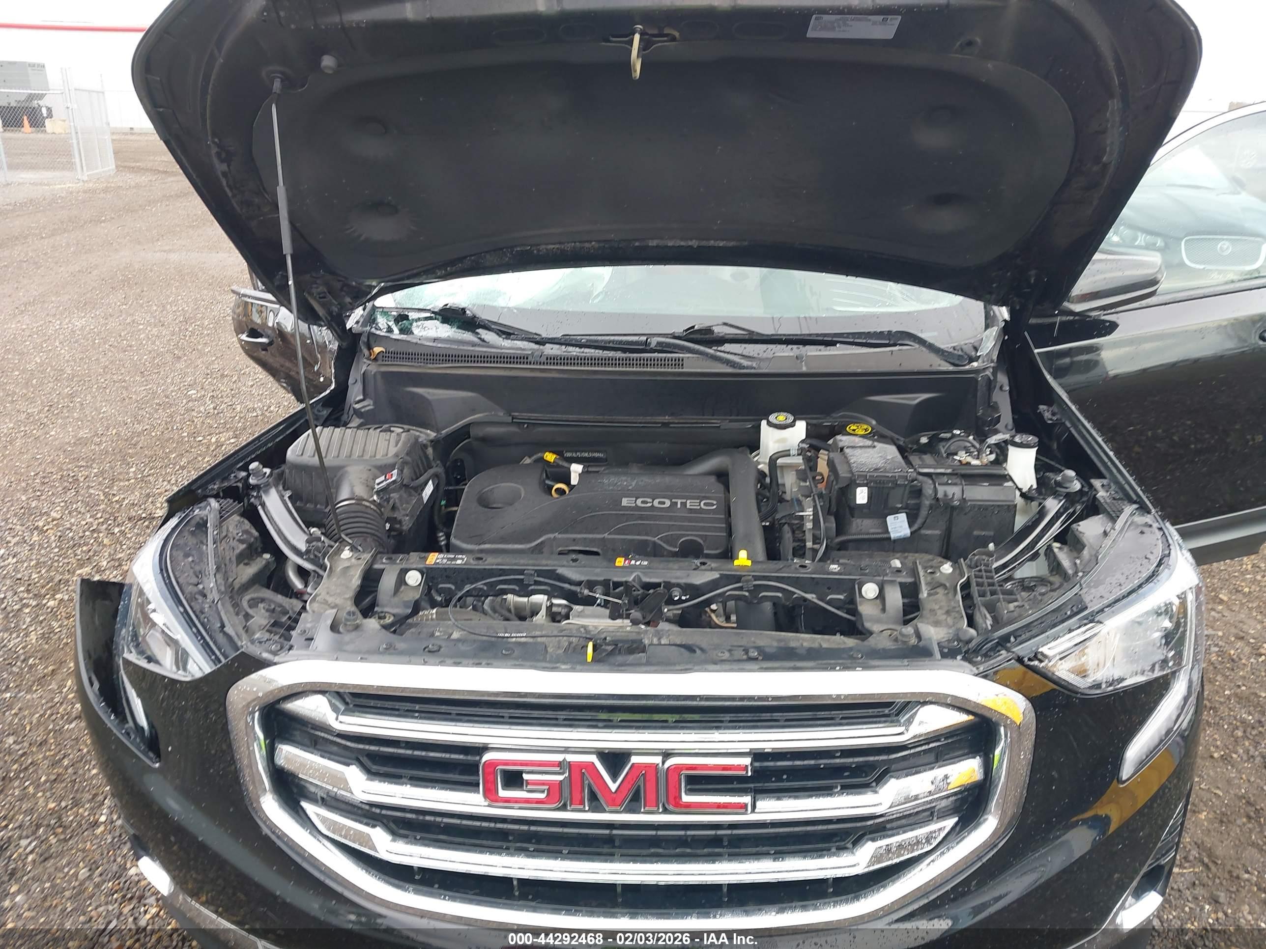 GMC TERRAIN image 10