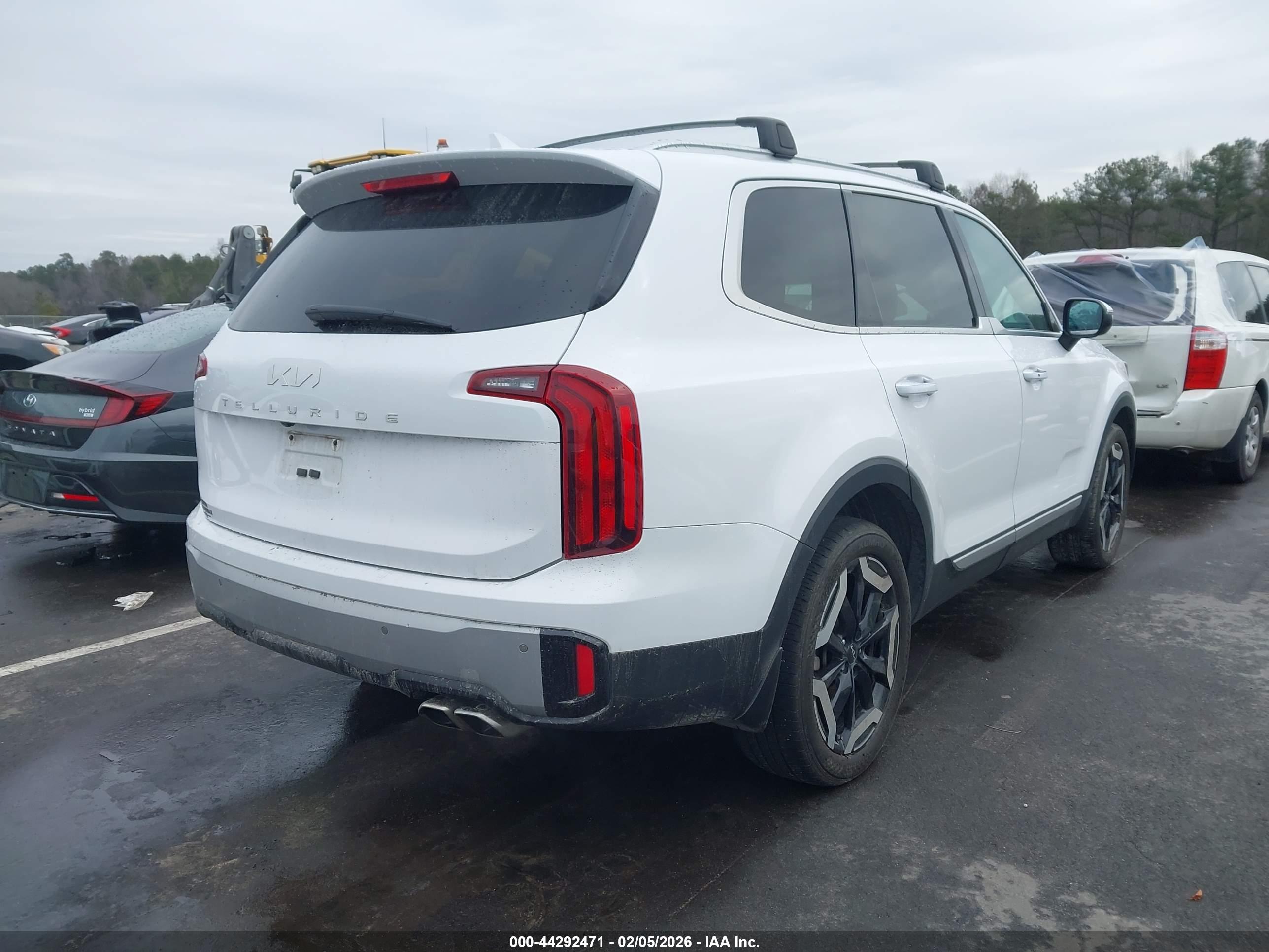 KIA TELLURIDE image 4