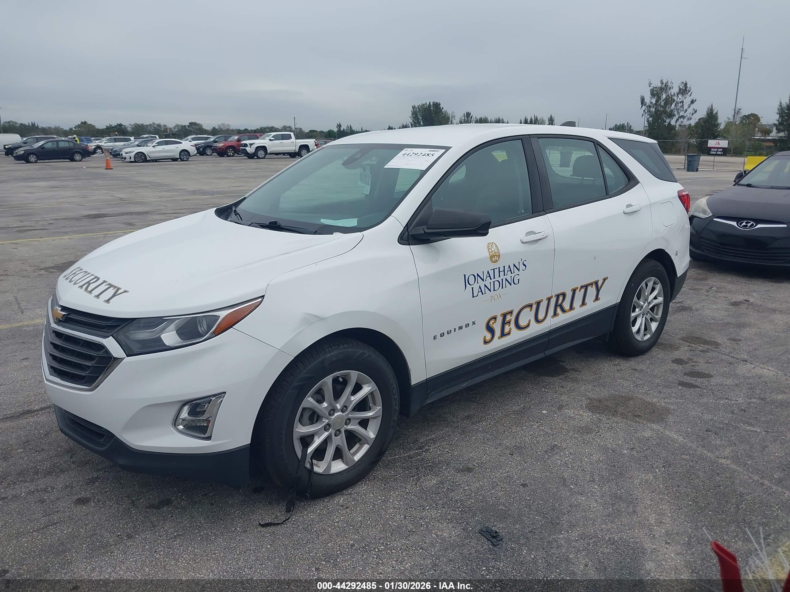 CHEVROLET EQUINOX image 2