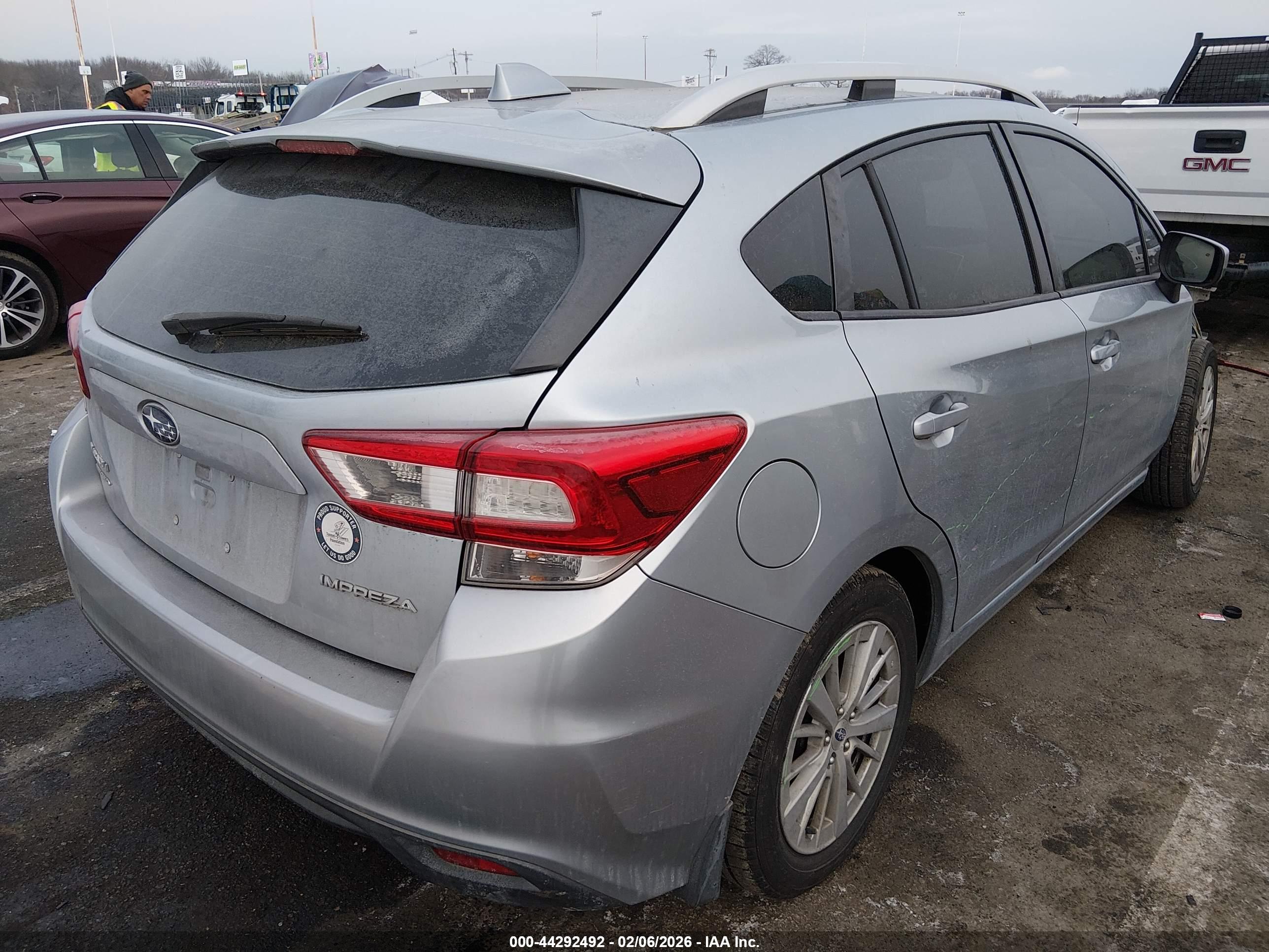 SUBARU IMPREZA image 4
