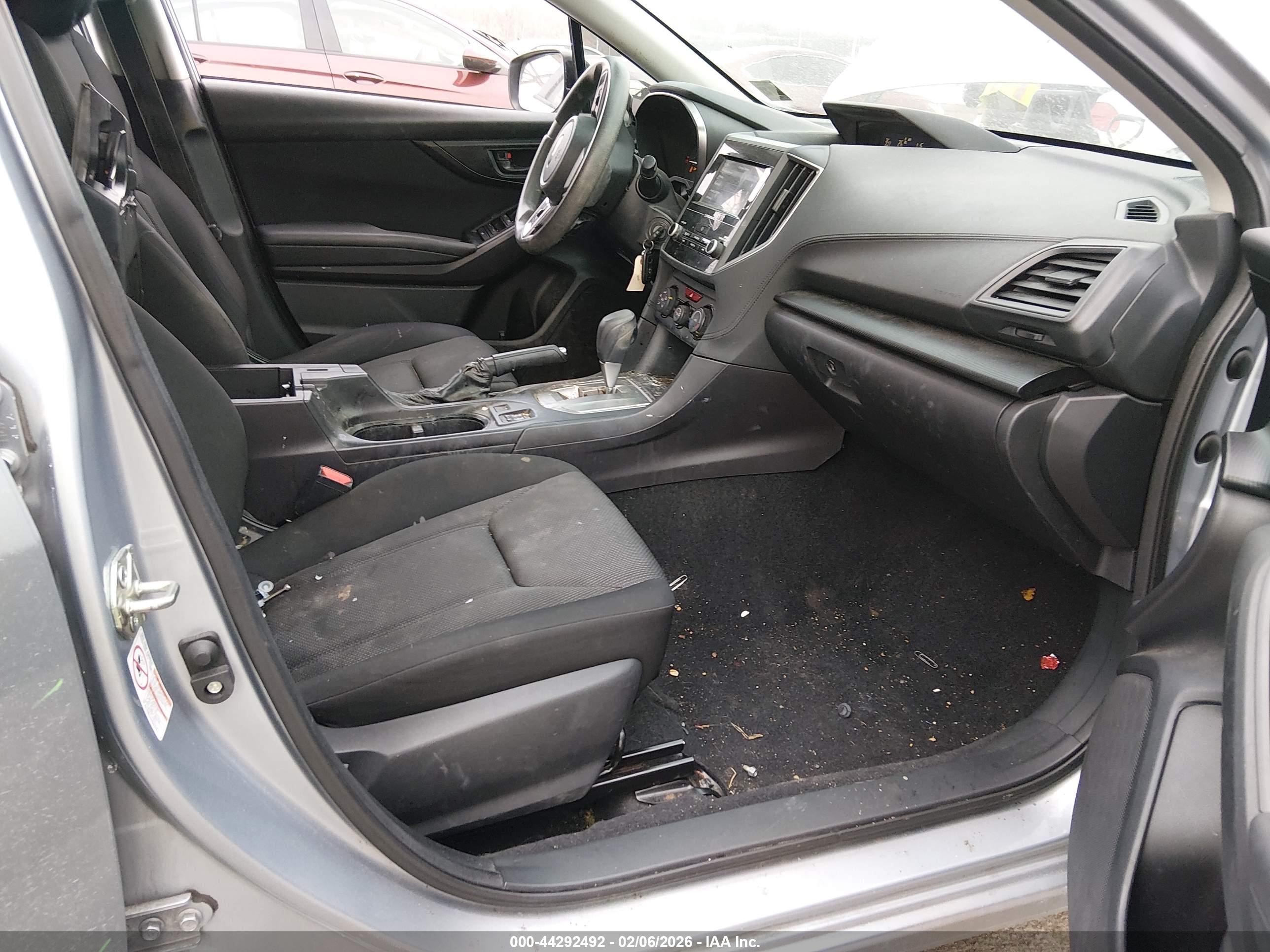 SUBARU IMPREZA image 5