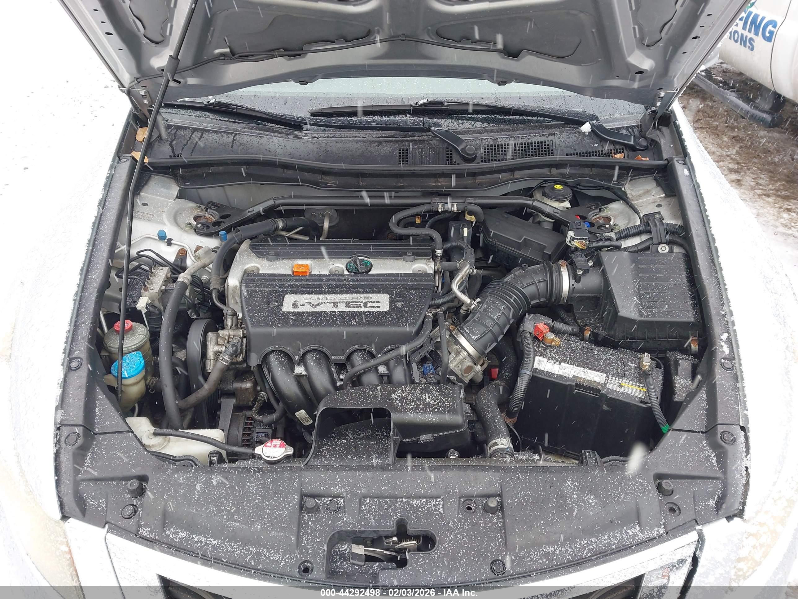 HONDA ACCORD image 10