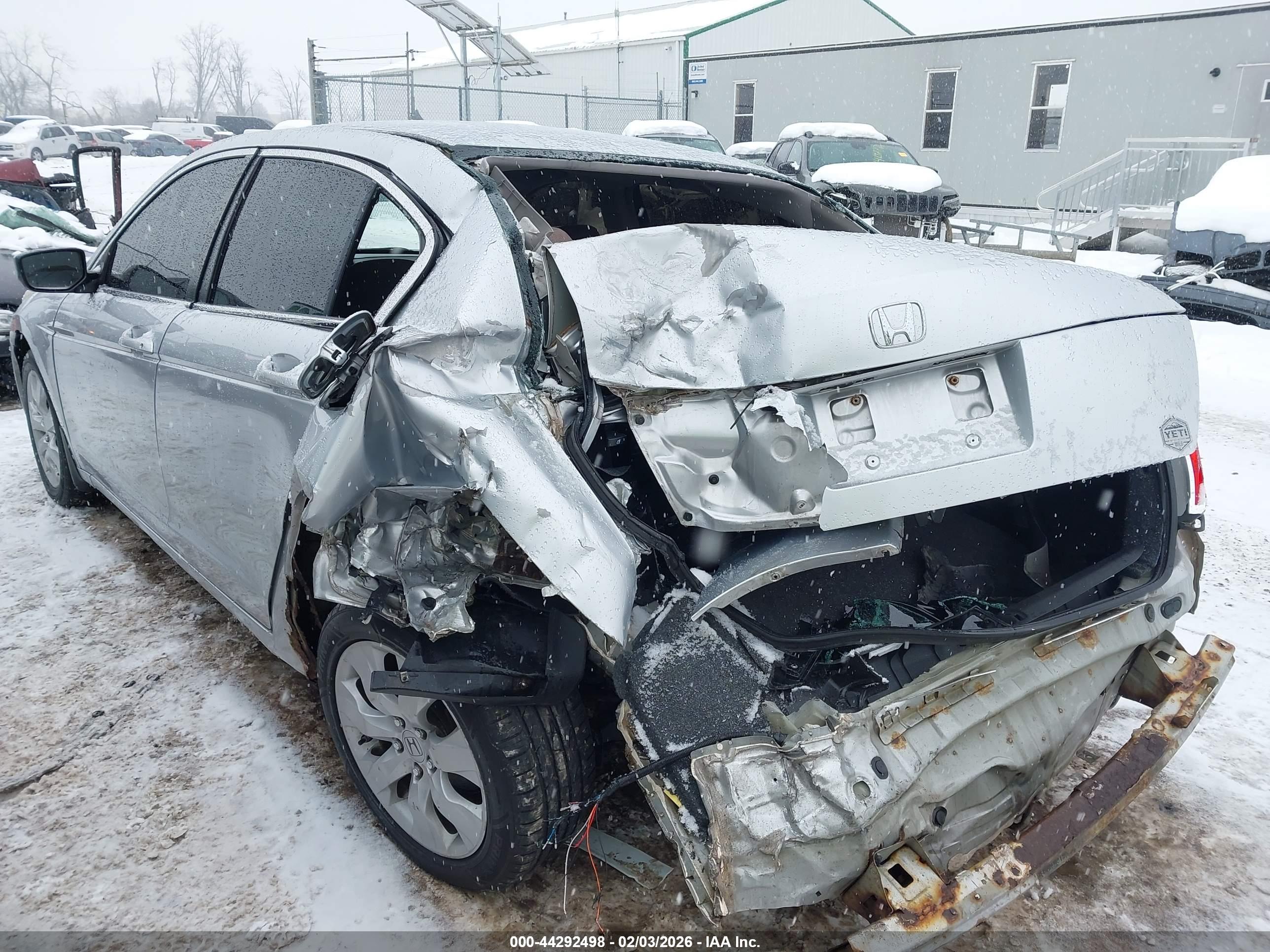 HONDA ACCORD image 6