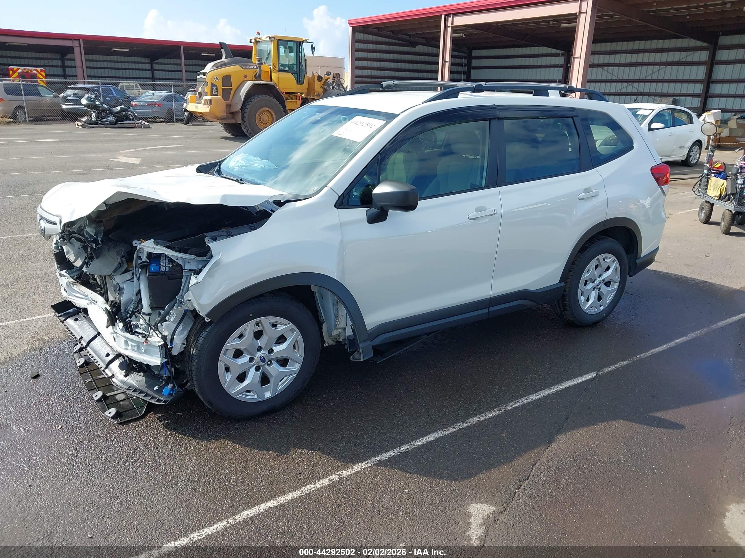 SUBARU FORESTER image 2