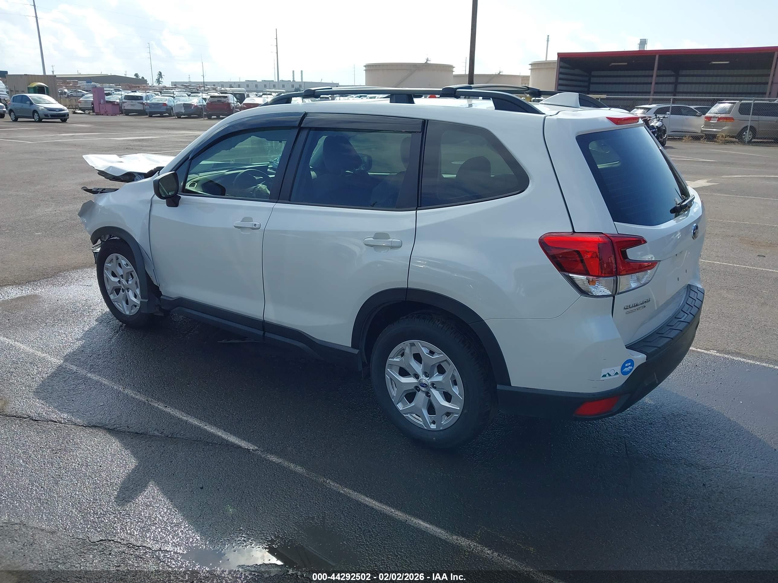 SUBARU FORESTER image 3