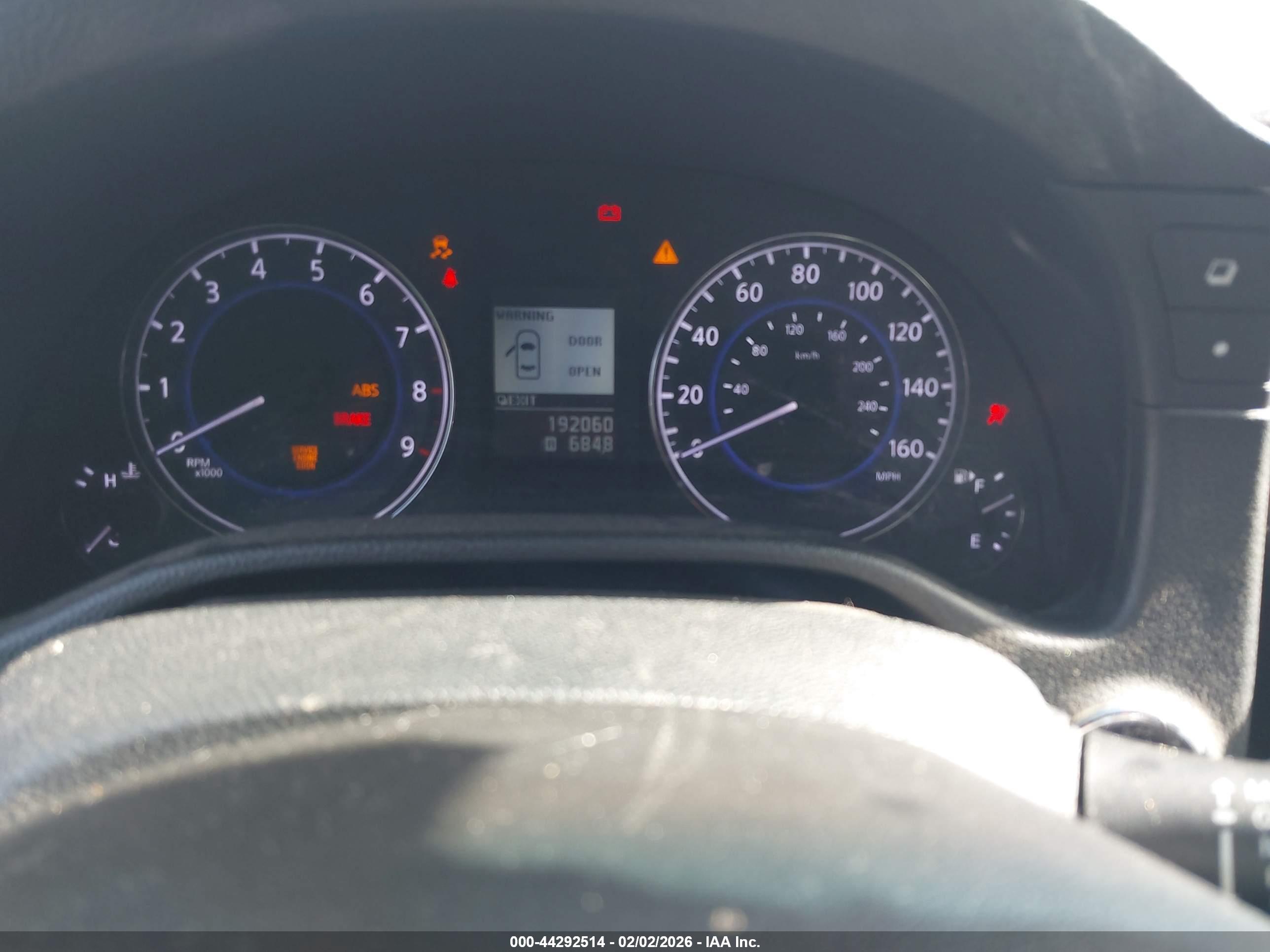 INFINITI G37 image 7