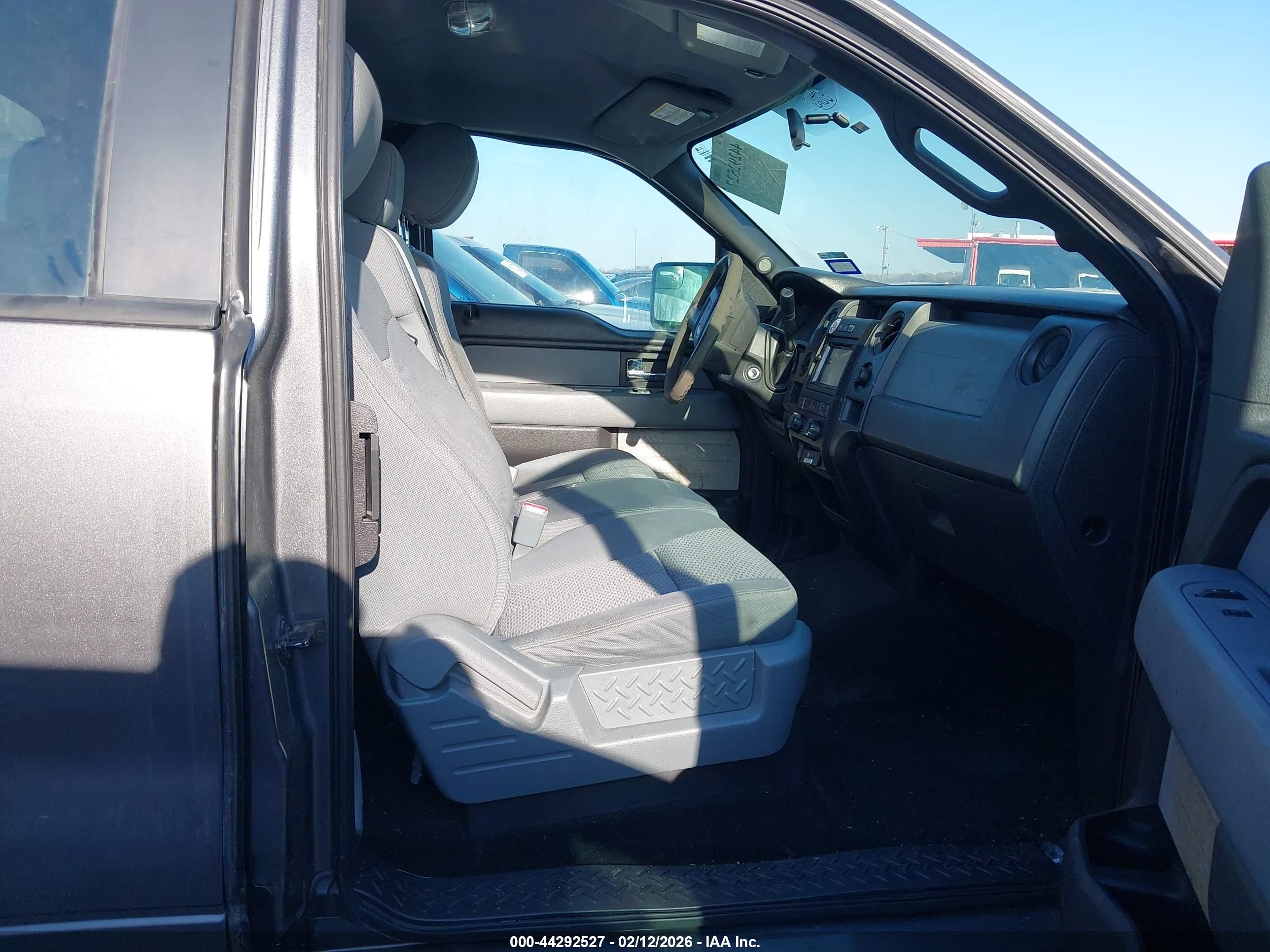 FORD F-150 image 5