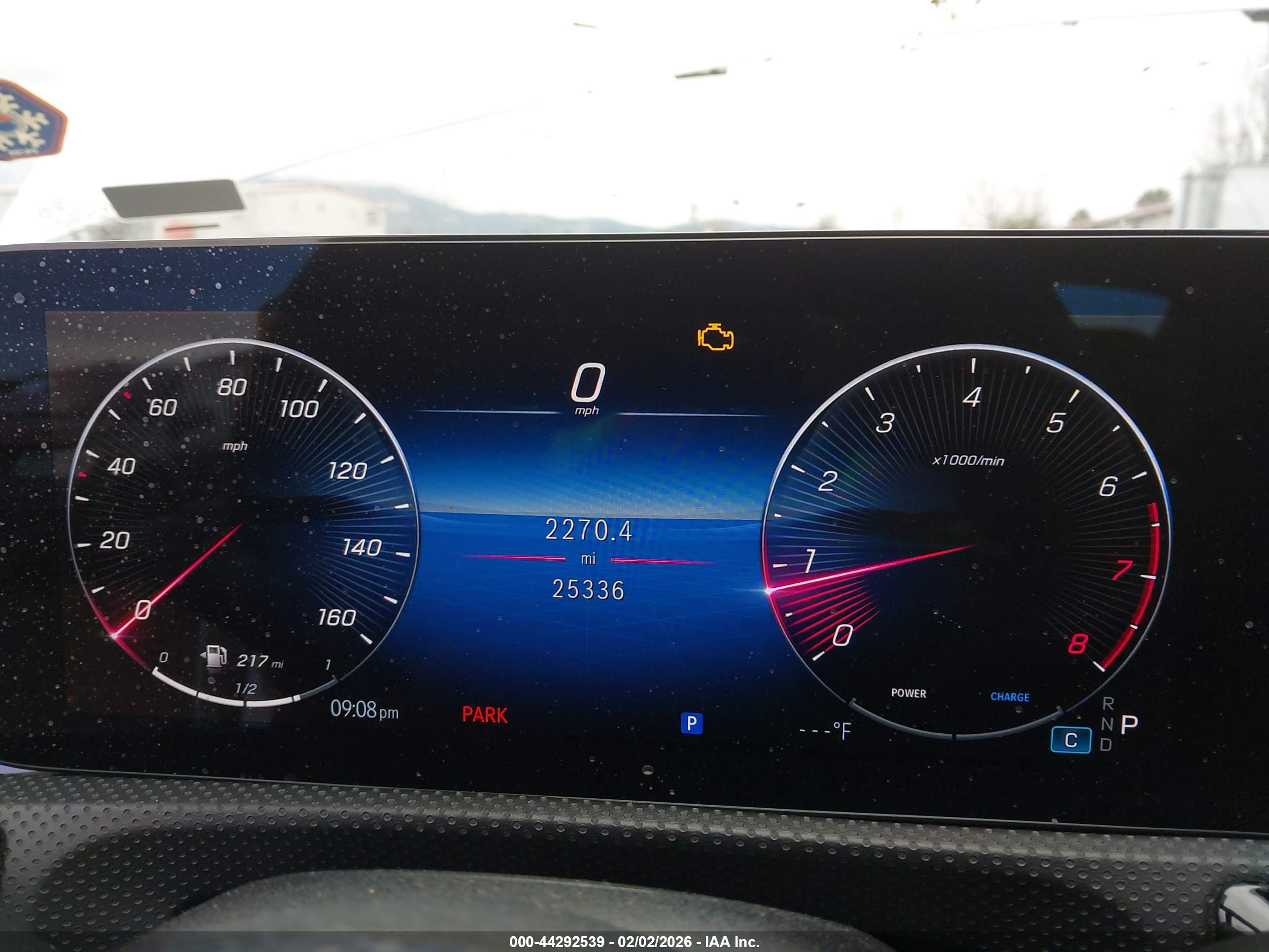MERCEDES-BENZ CLA image 7