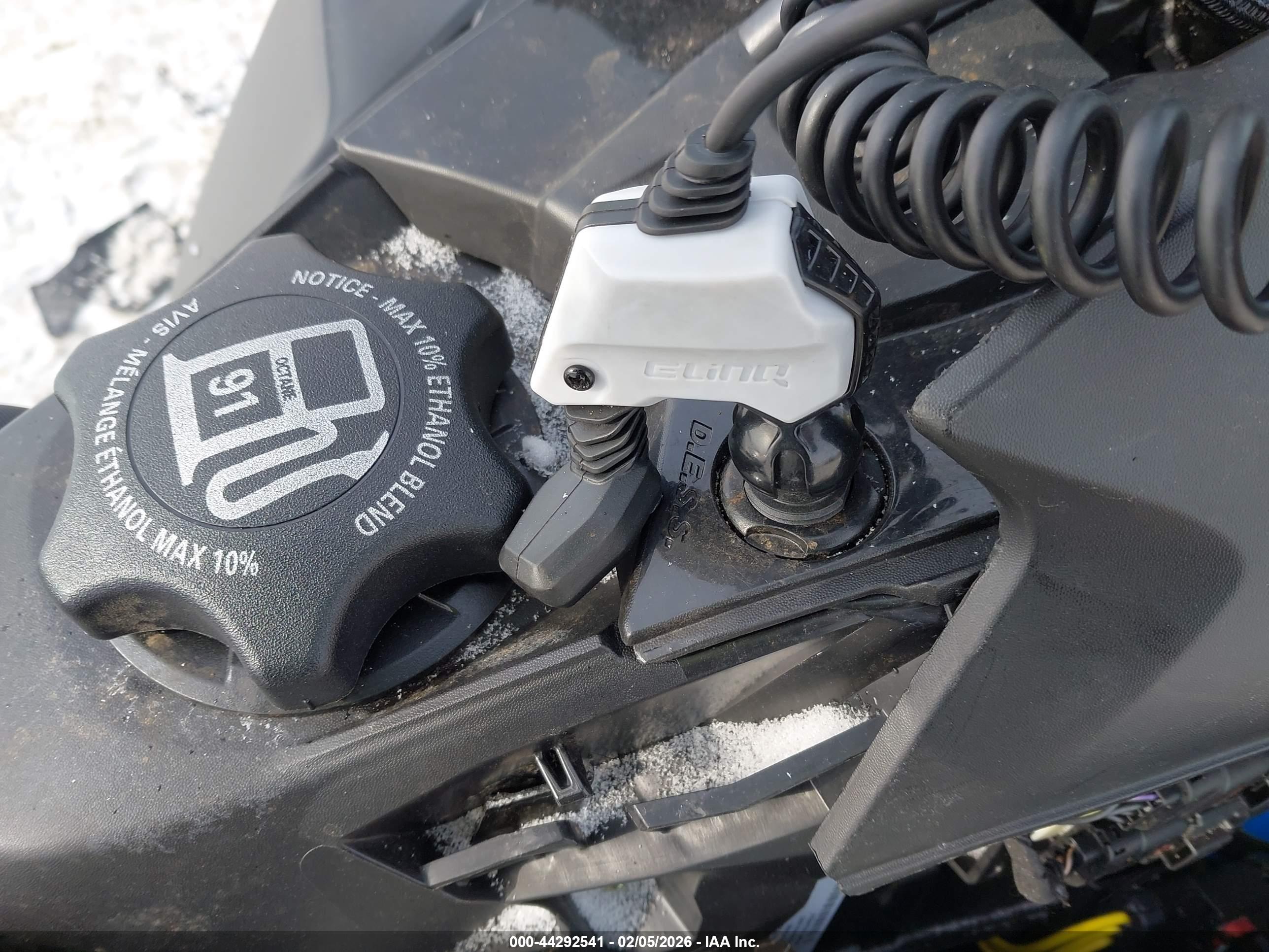 SKI DOO image 11